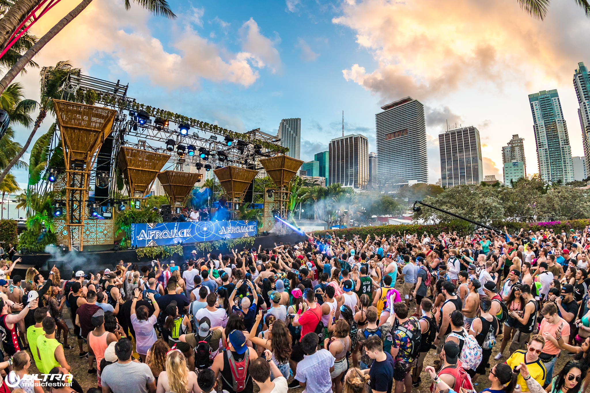 UMF2017_0326_192118-0235_ALIVECOVERAGE.jpg