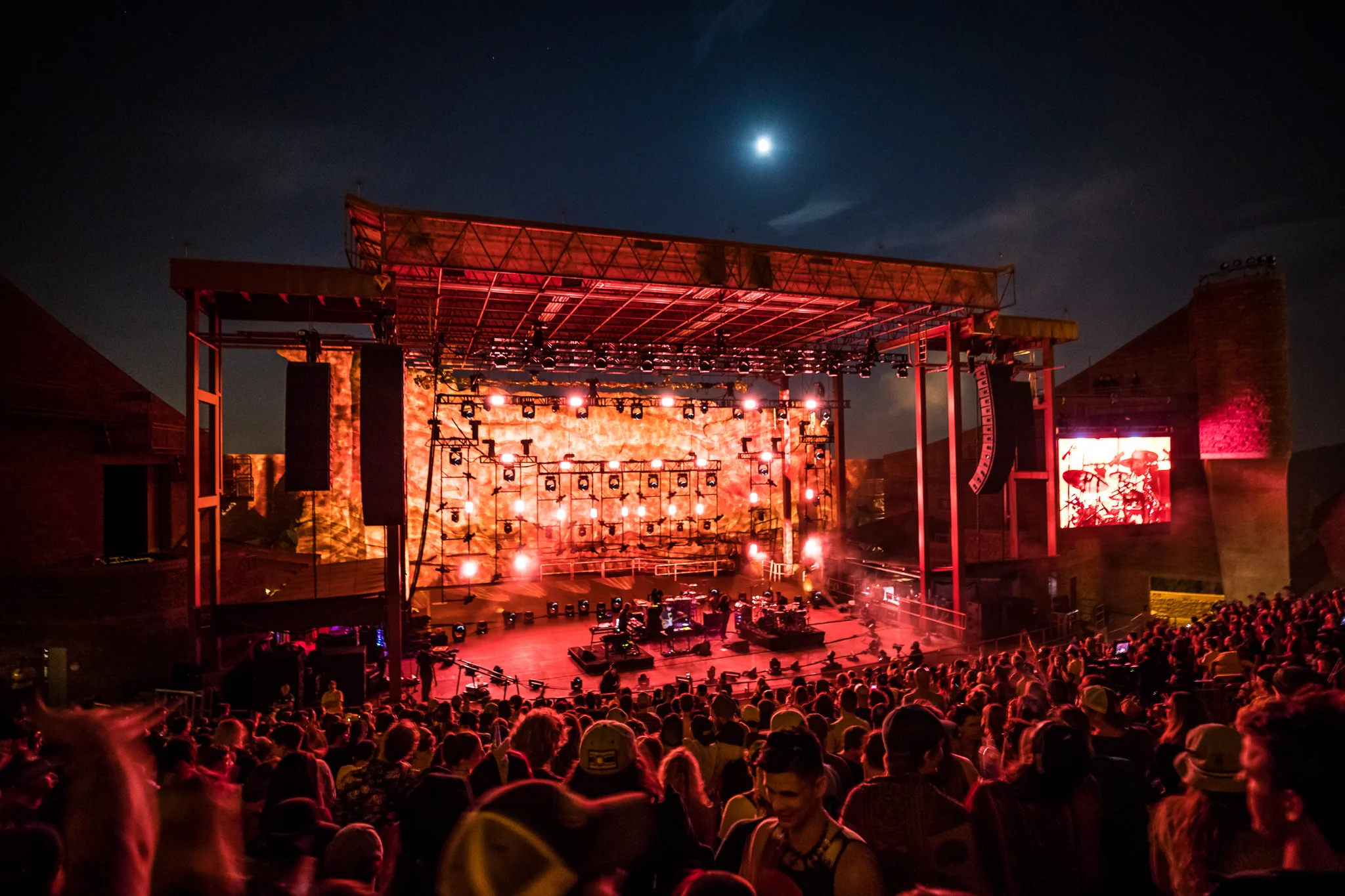 STS9RRX2017_0909_011809-3900_ALIVECOVERAGE.jpg