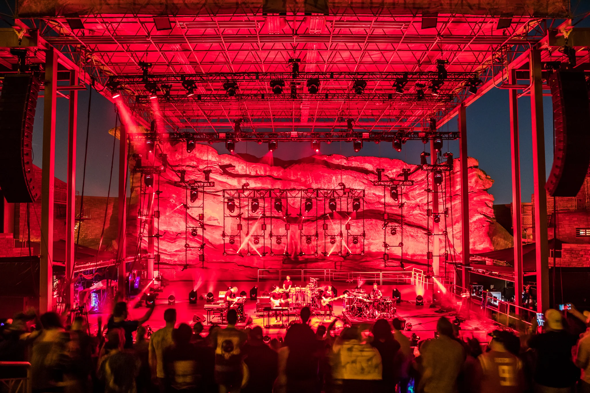 STS9RRX2017_0910_013225-2553_ALIVECOVERAGE.jpg