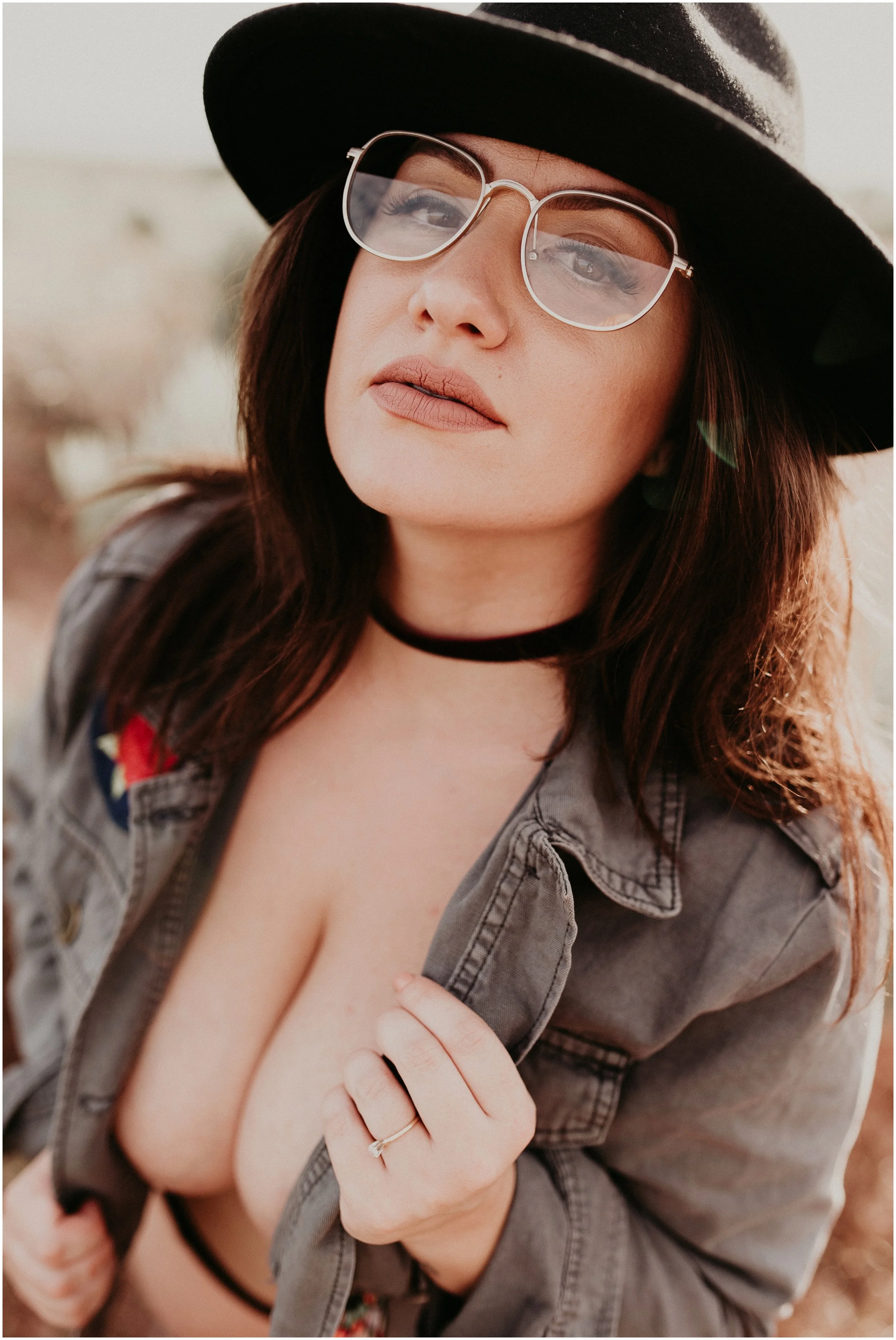 Makayla Madden Photography Boise Idaho Outdoor Boudoir Photographer Boudoir Inspiration Oregon Boudoir Photographer Hipster Boise Hair Makeup Artist