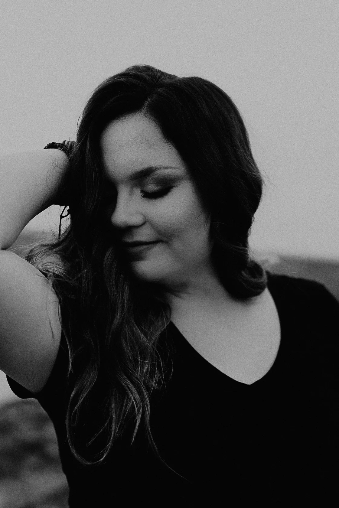 Boise Senior Photographers Makayla Madden Photography Fall Senior Pictures Meridian Award Winning Best Senior Photos Idaho Senior Photography Black White Moody Portrait Beauty