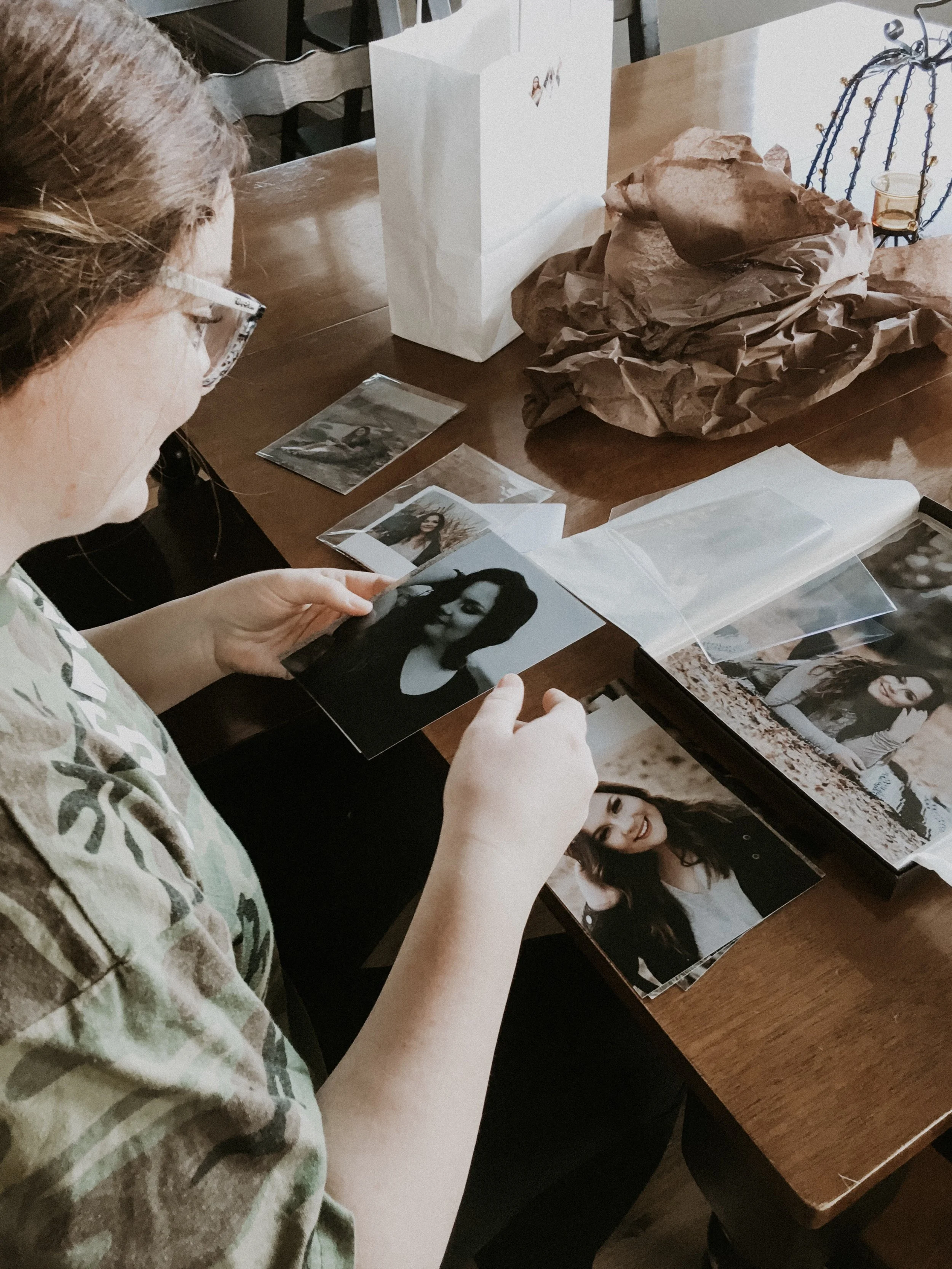 Boise Senior Photographers Makayla Madden Photography Fall Senior Pictures Meridian Award Winning Best Senior Photos Idaho Senior Photography Eagle High Senior Printed Pictures Boutique Packaging