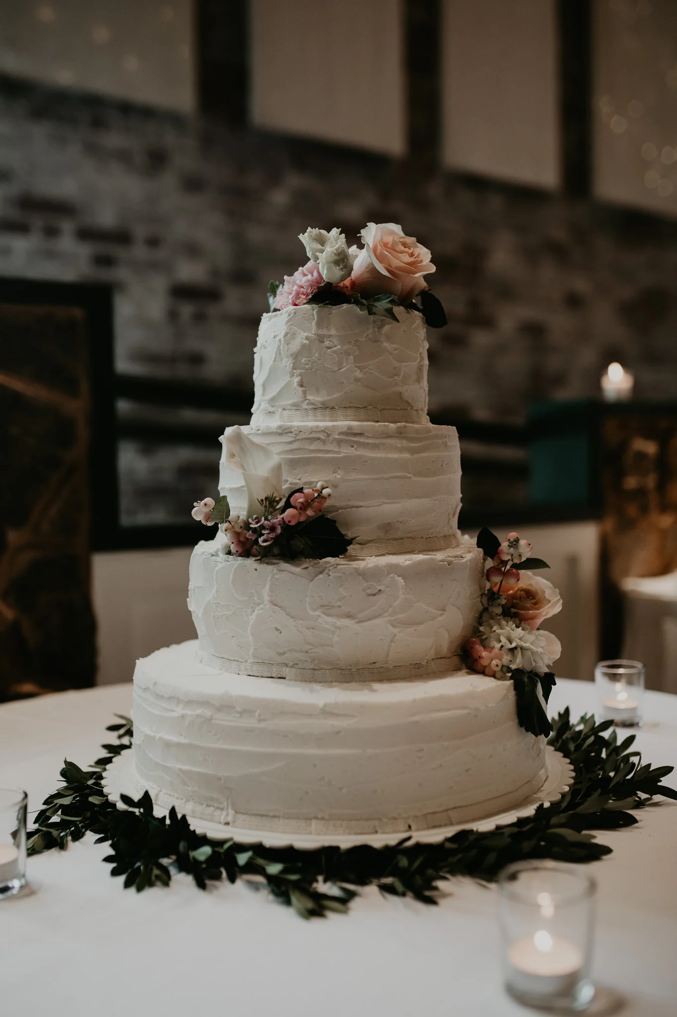H+A_Hartford_Connecticut_RoseGarden_Wedding014.jpg