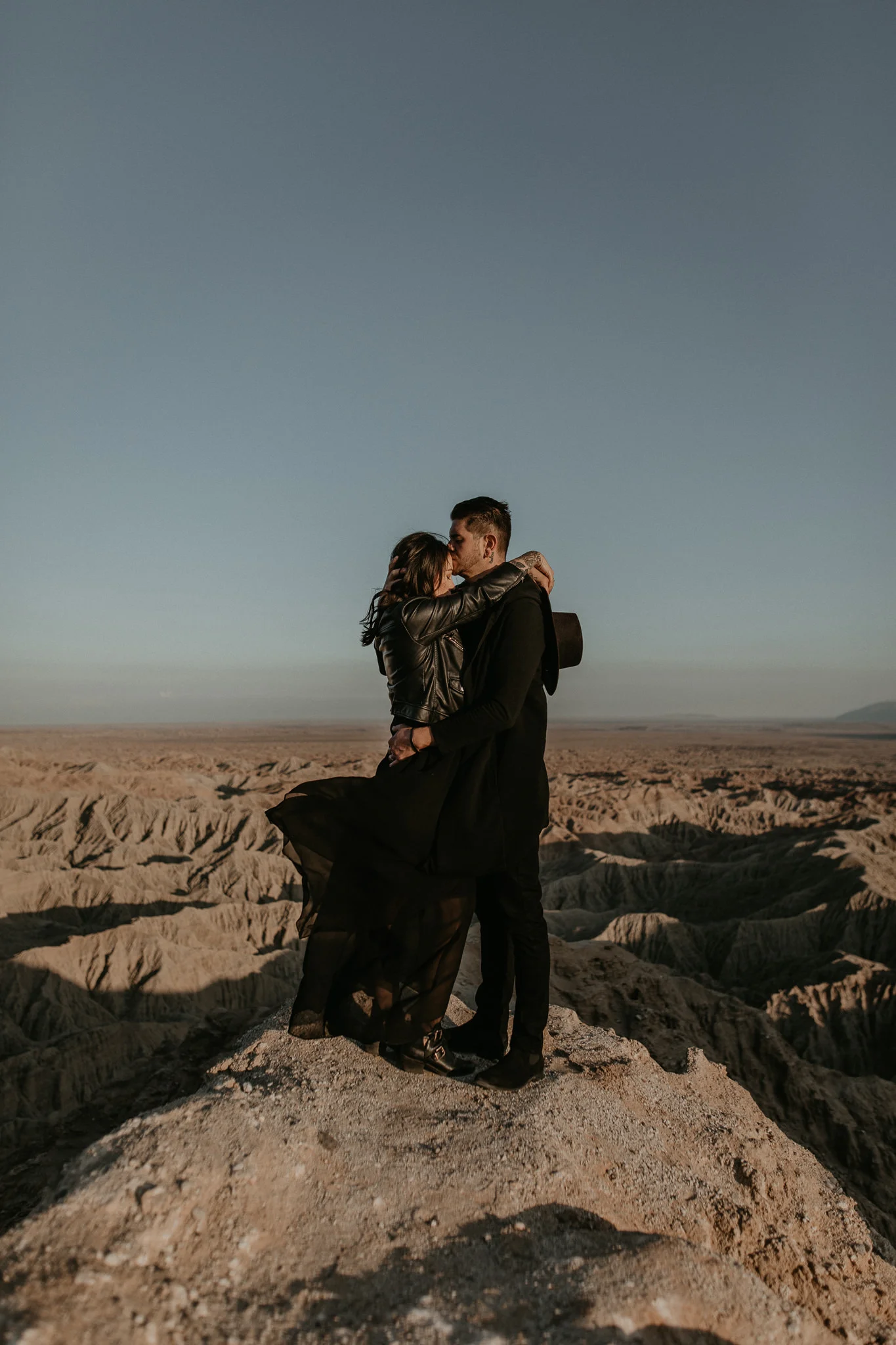 T+L_Desert_Couple_Session_AnzaBorrego_041.jpg