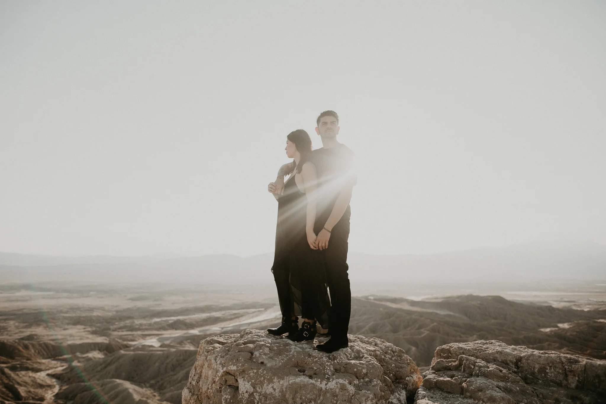 T+L_Desert_Couple_Session_AnzaBorrego_004.jpg