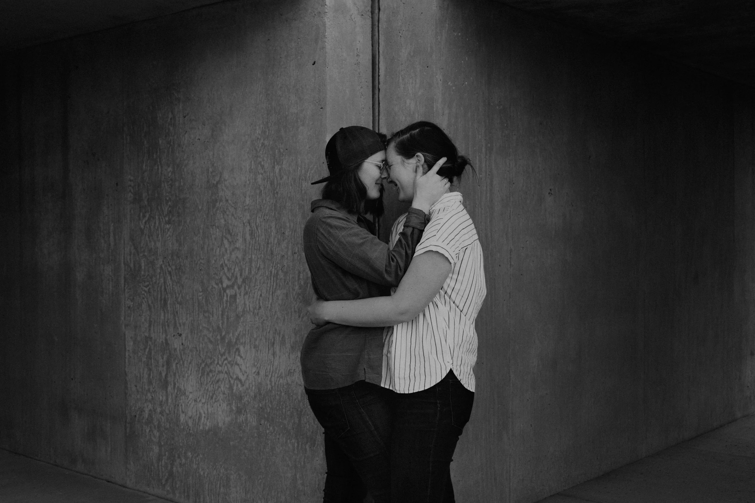 T+B_Desert_Couple_Session_Marfa_Texas_021.jpg