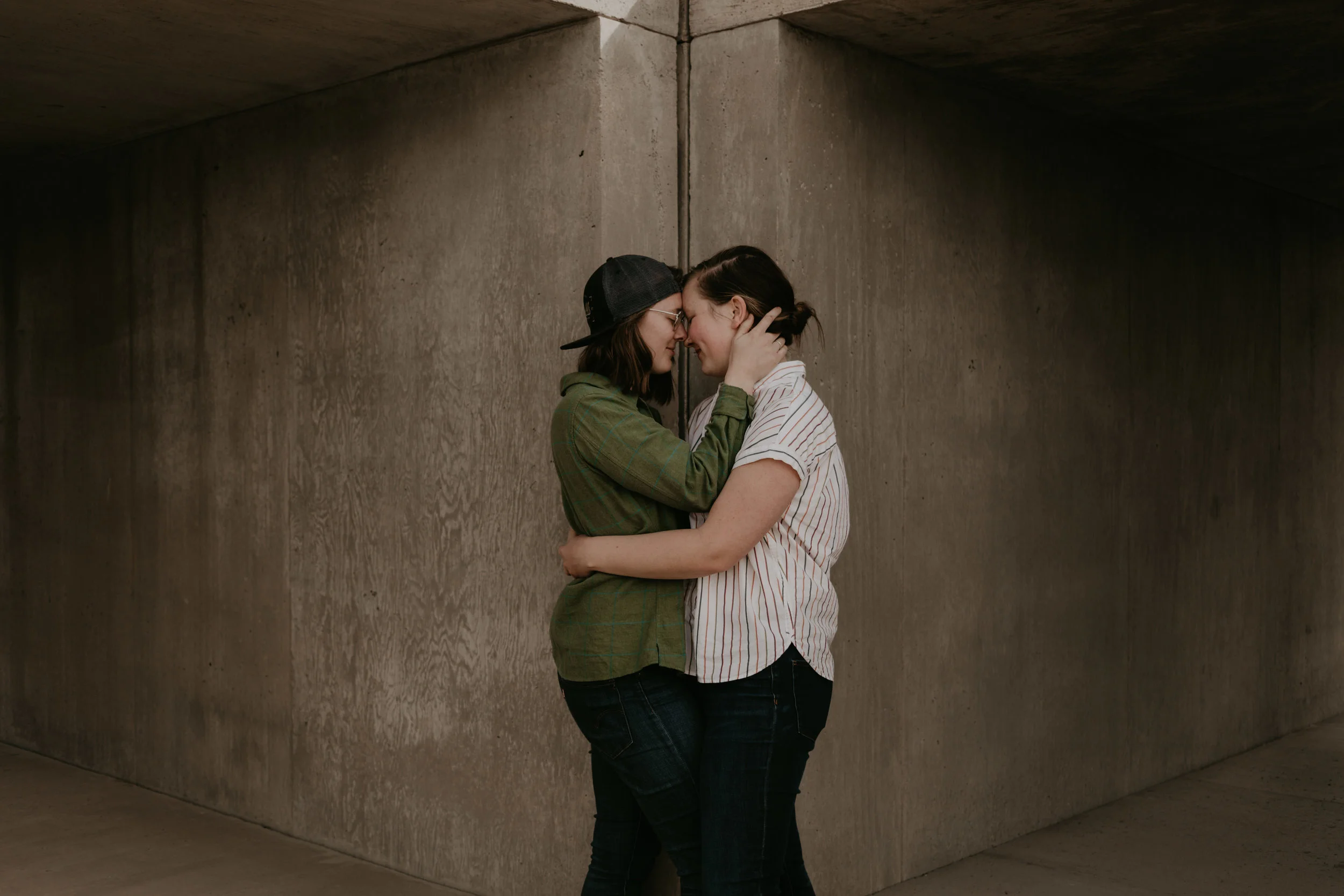 T+B_Desert_Couple_Session_Marfa_Texas_023.jpg