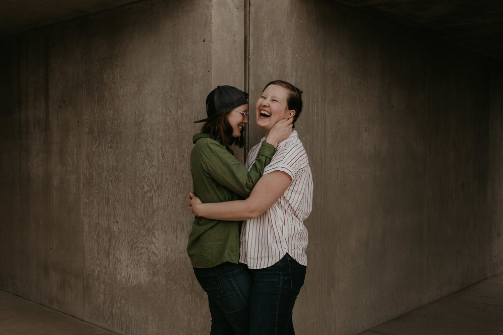 T+B_Desert_Couple_Session_Marfa_Texas_025.jpg