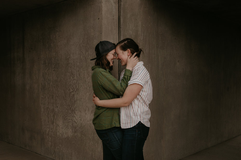 T+B_Desert_Couple_Session_Marfa_Texas_027.jpg