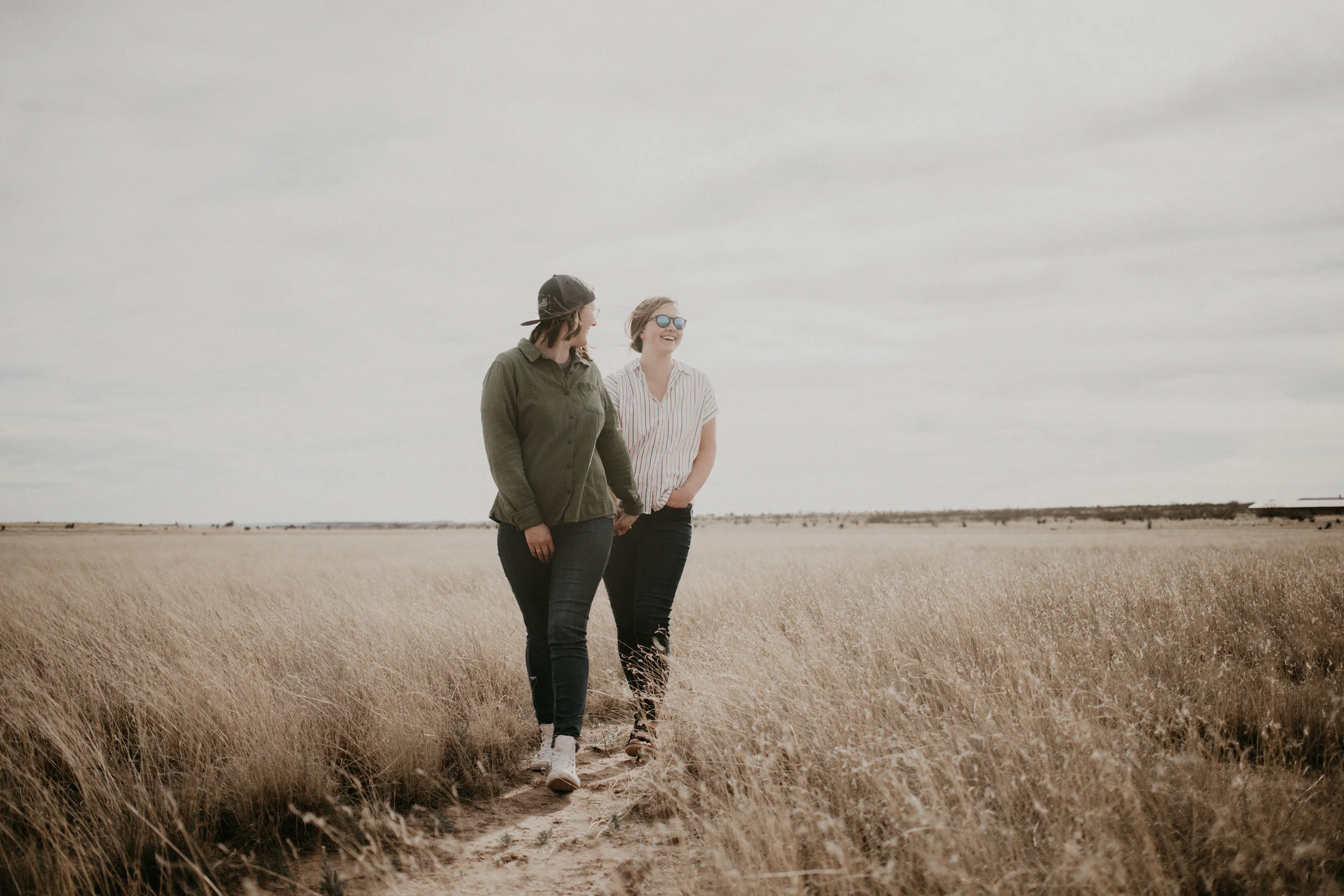 T+B_Desert_Couple_Session_Marfa_Texas_051.jpg