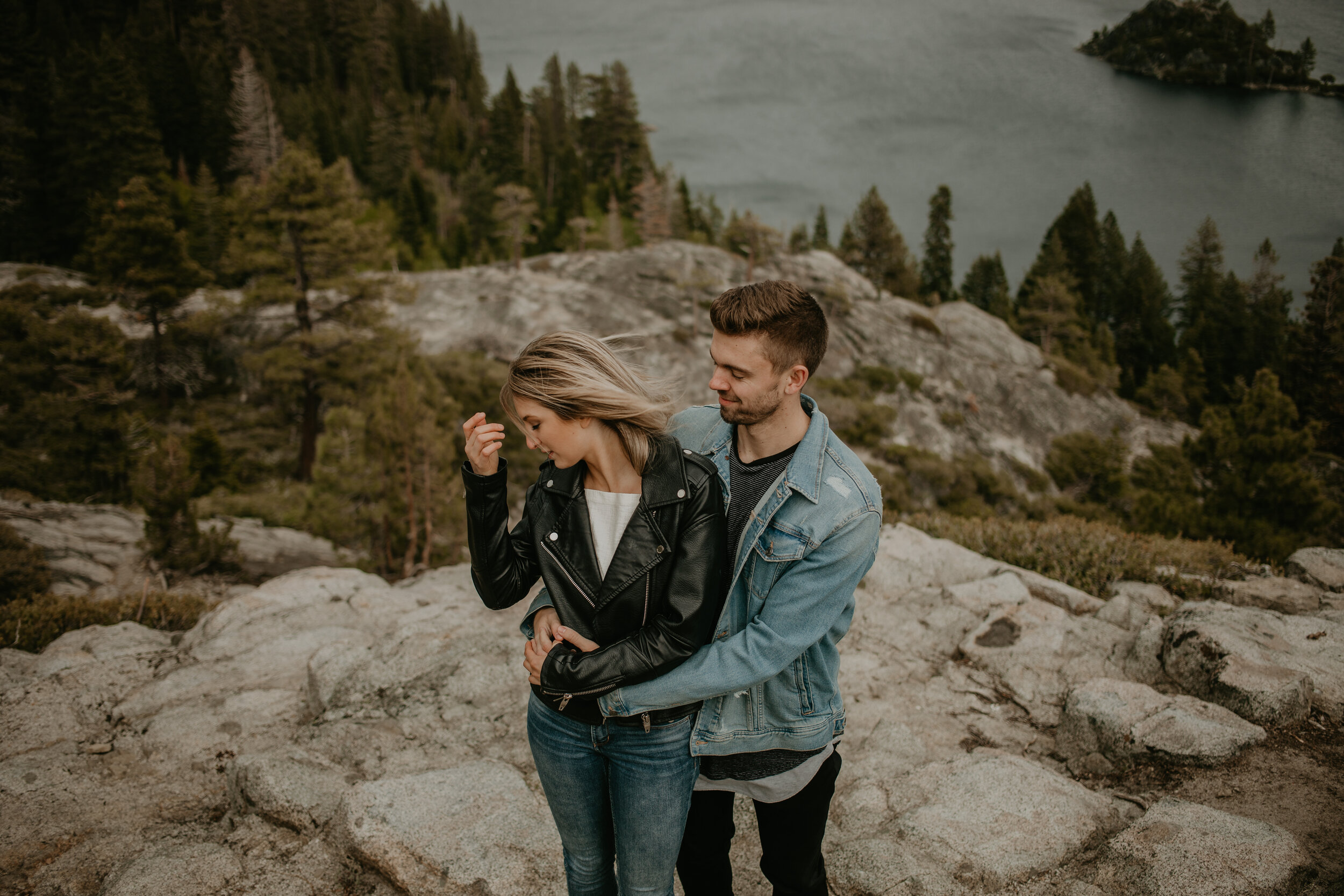 S+P_South_Lake_Tahoe_Adventure_Couple_Session_Inspiration_016.jpg