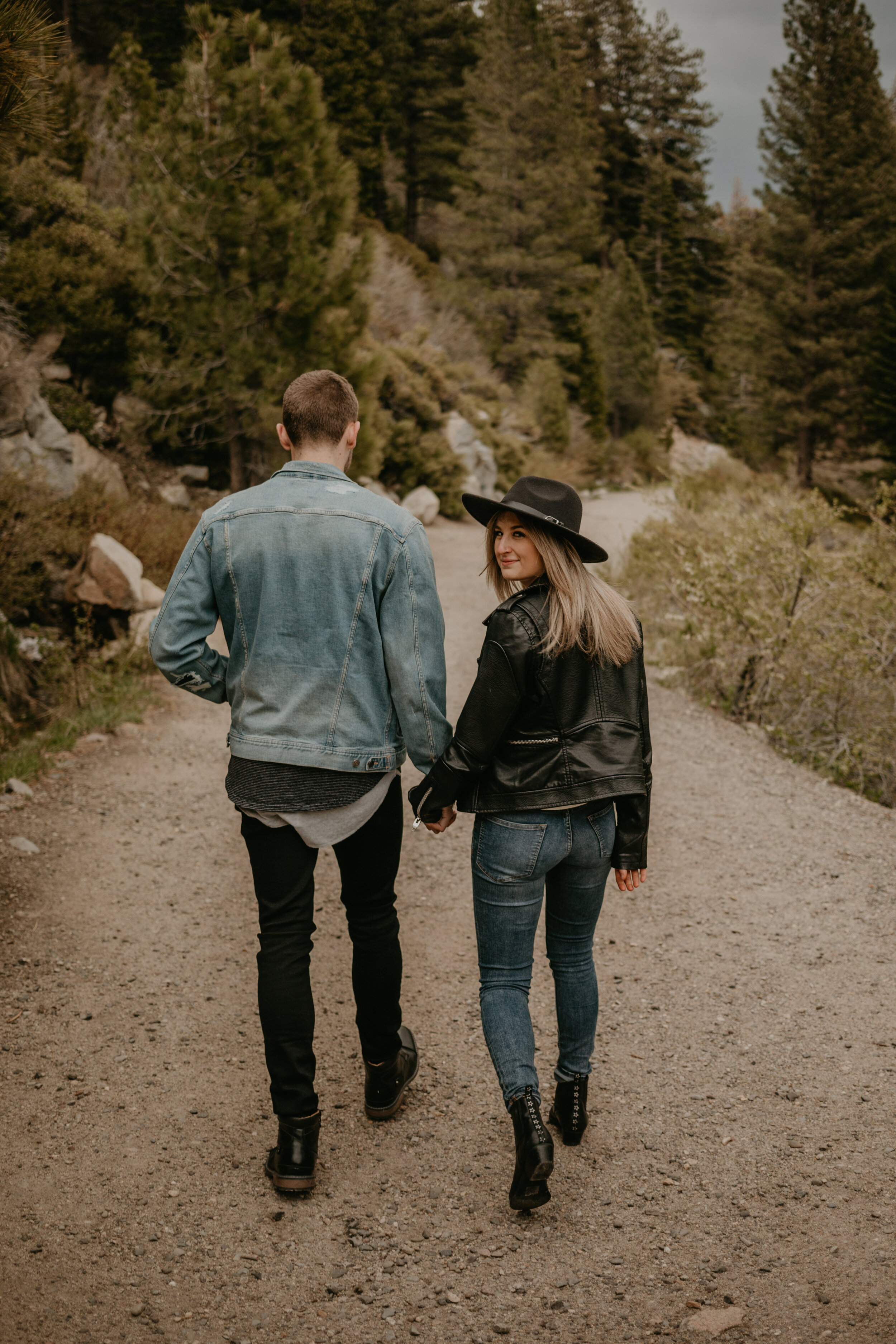 S+P_South_Lake_Tahoe_Adventure_Couple_Session_Inspiration_038.jpg