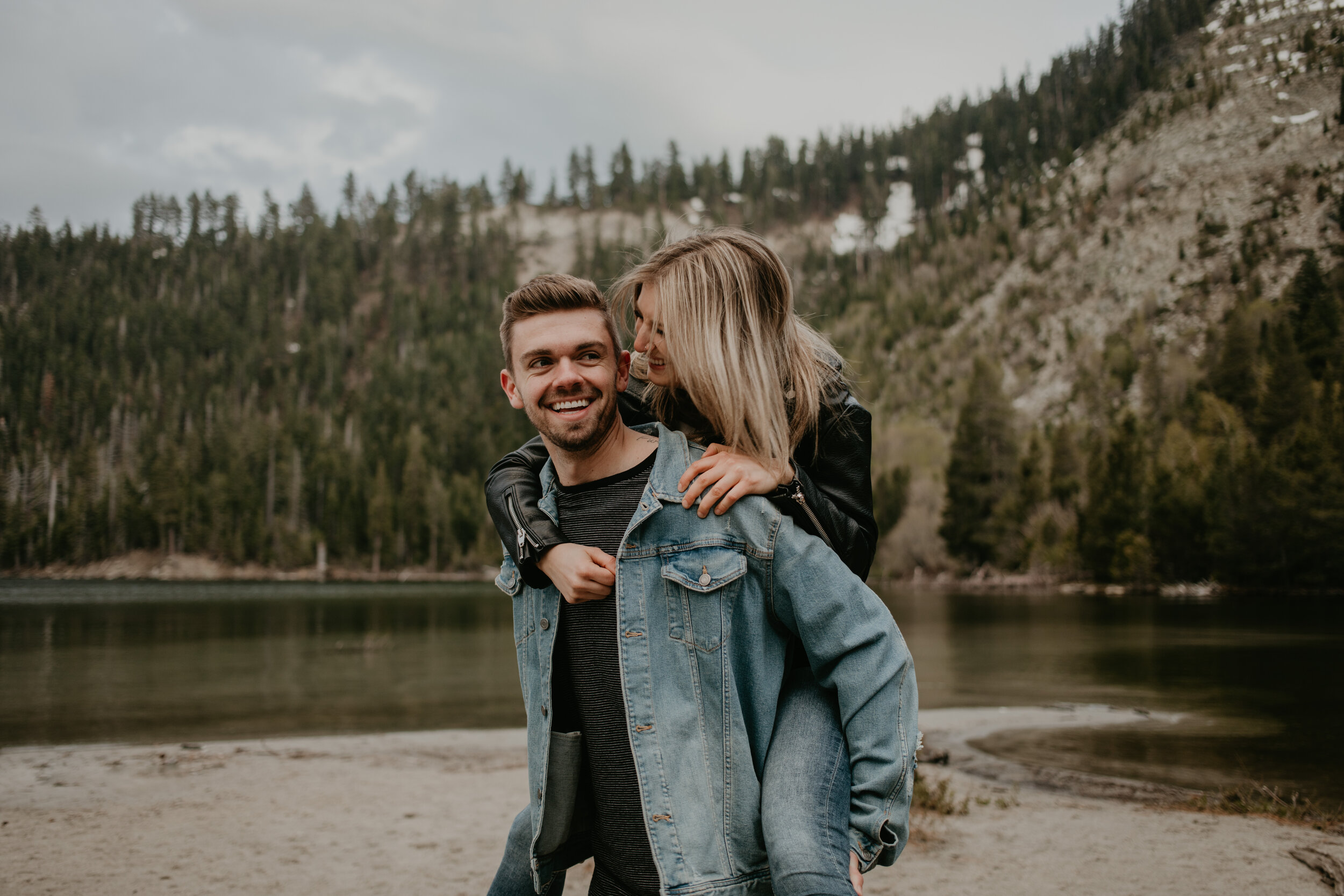 S+P_South_Lake_Tahoe_Adventure_Couple_Session_Inspiration_105.jpg