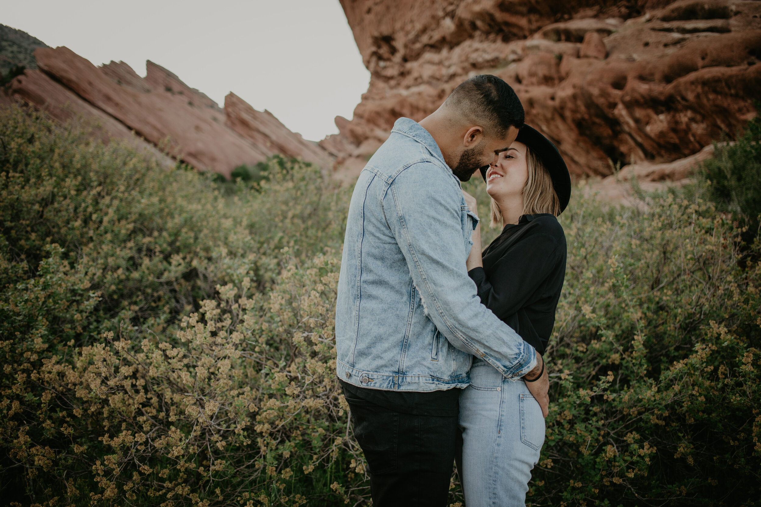 M+J_Red_Rocks_Colorado_Adventure_Session_Engagement_Inspiration_006.jpg