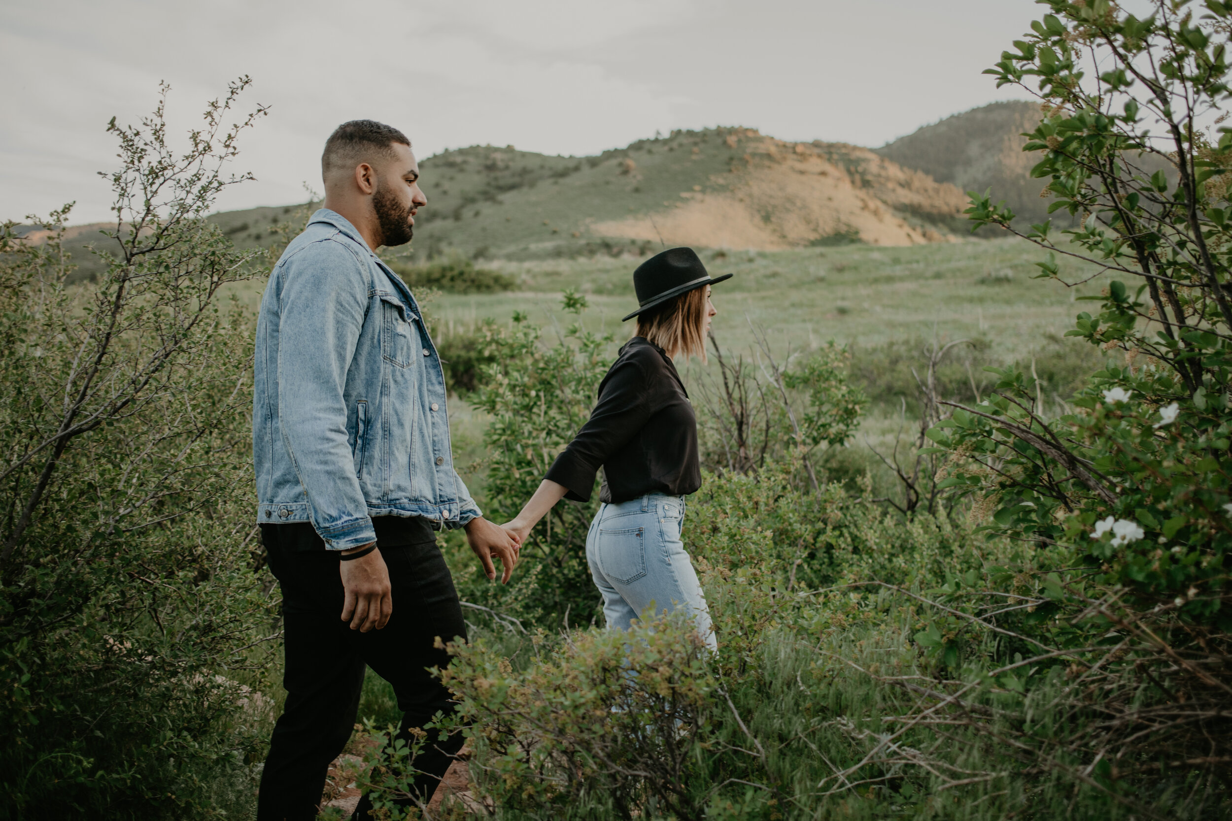 M+J_Red_Rocks_Colorado_Adventure_Session_Engagement_Inspiration_012.jpg