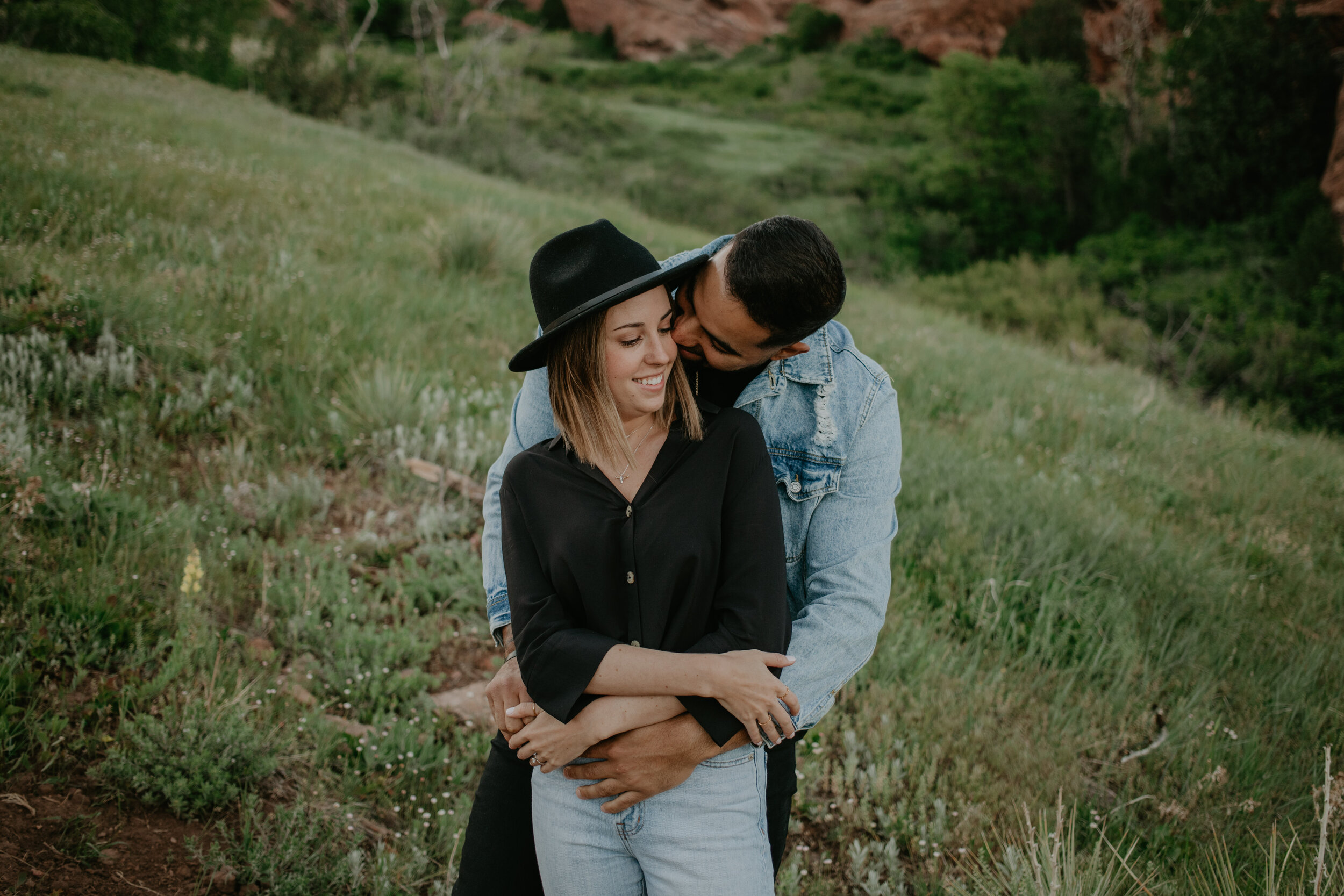 M+J_Red_Rocks_Colorado_Adventure_Session_Engagement_Inspiration_014.jpg