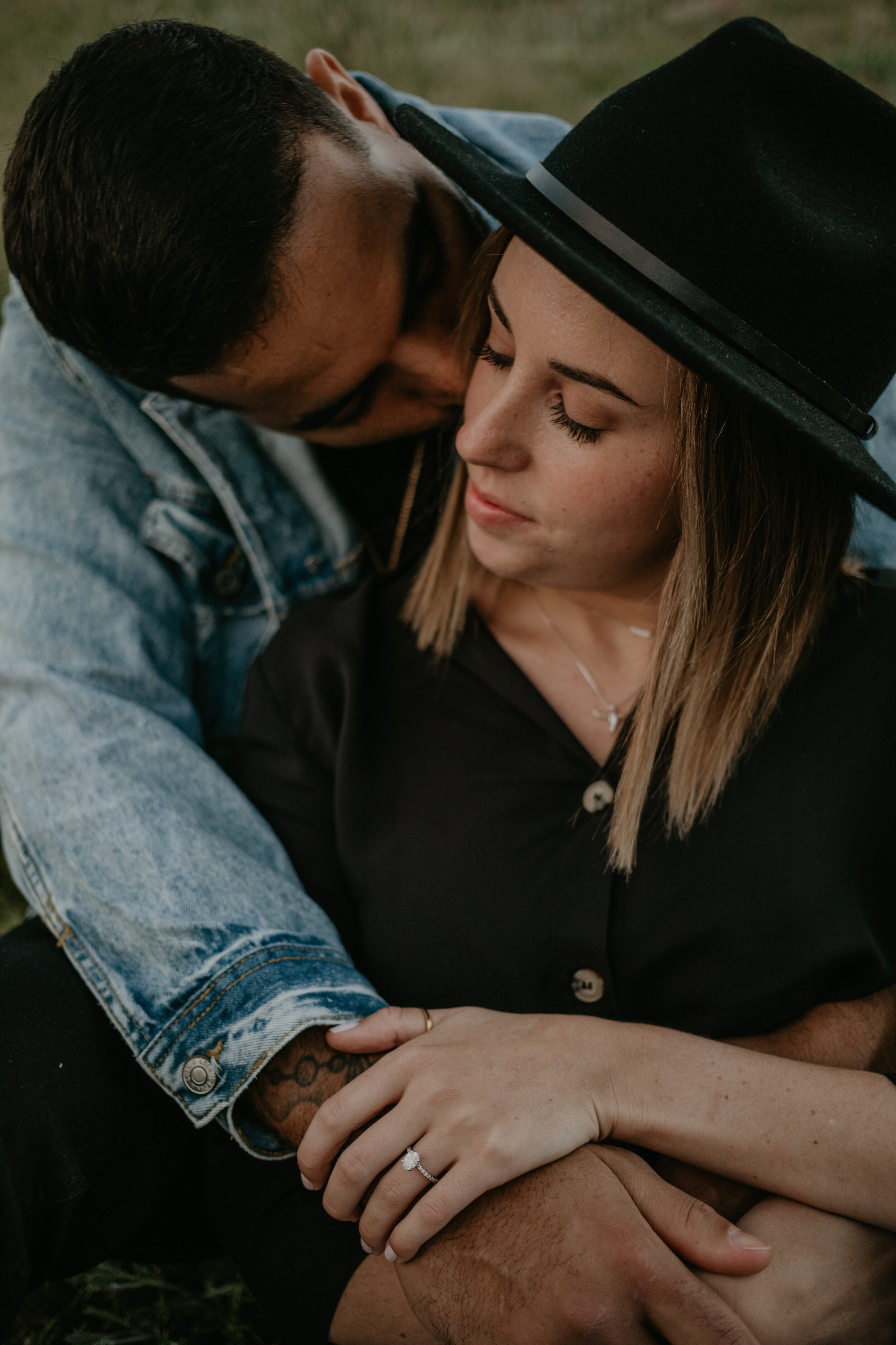 M+J_Red_Rocks_Colorado_Adventure_Session_Engagement_Inspiration_029.jpg
