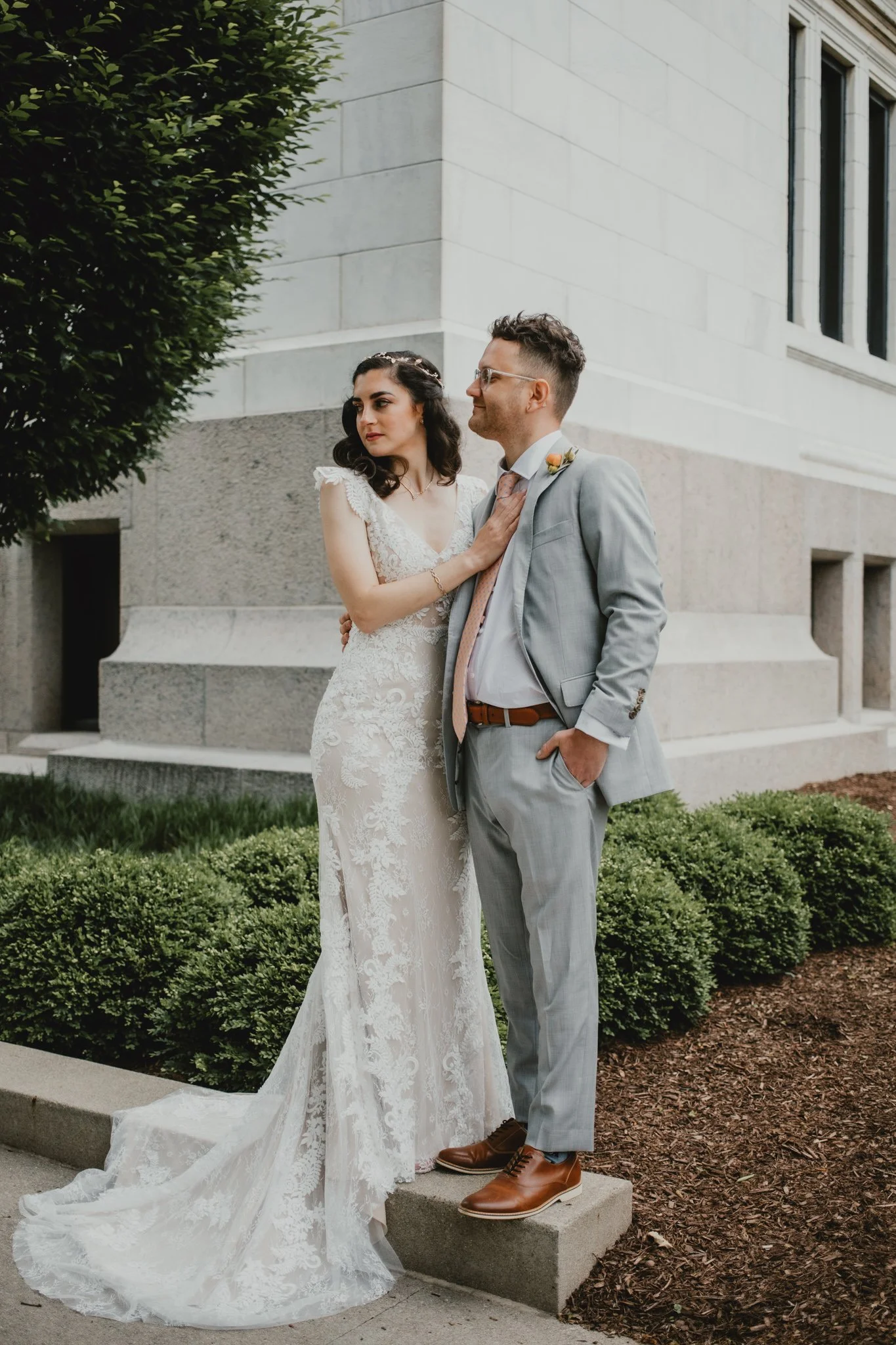 AB_Columbus_Ohio_Intimate_Backyard_Wedding_Social008.jpg
