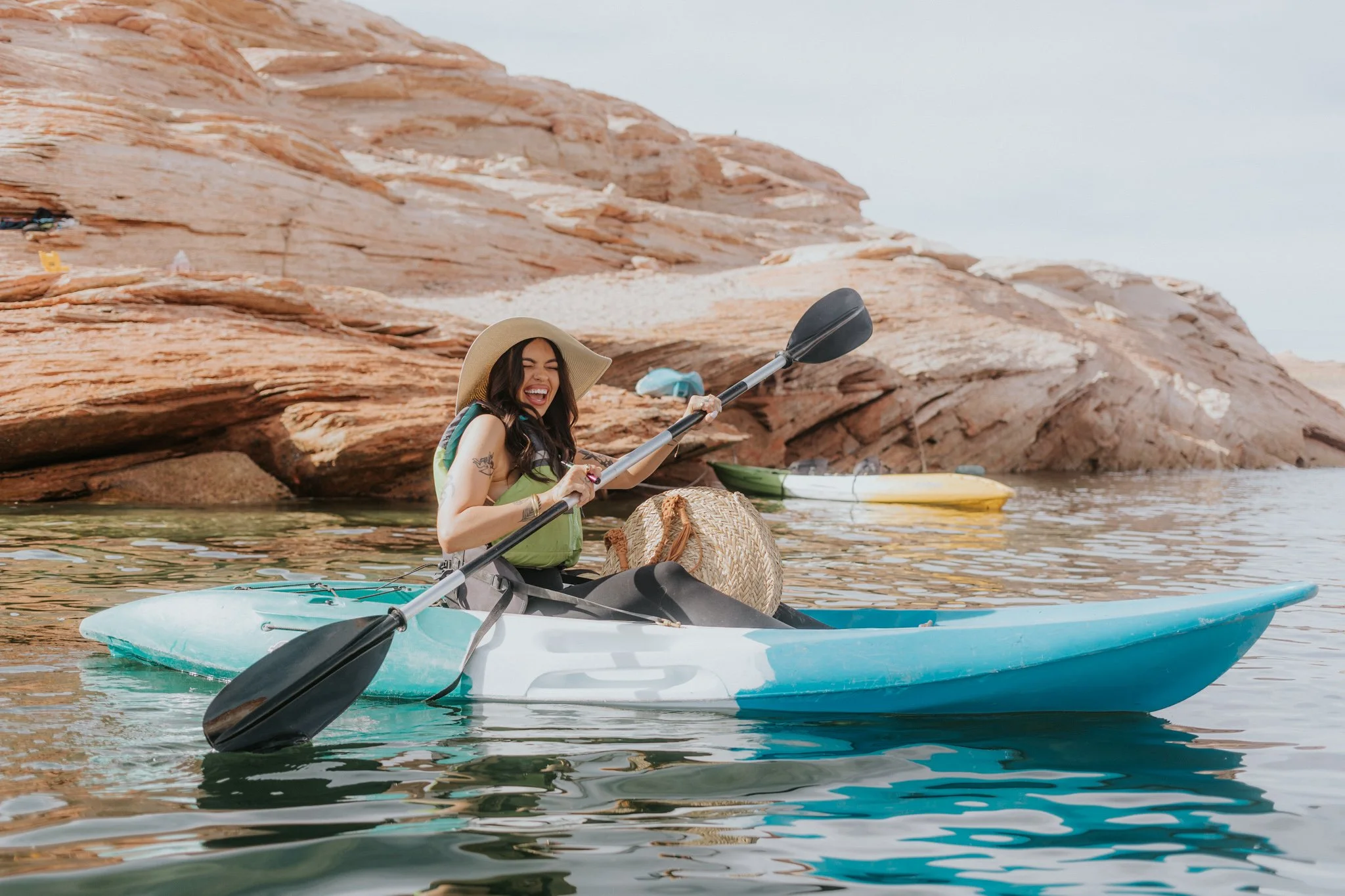 E+L_Lake_Powell_Elopement_003.jpg