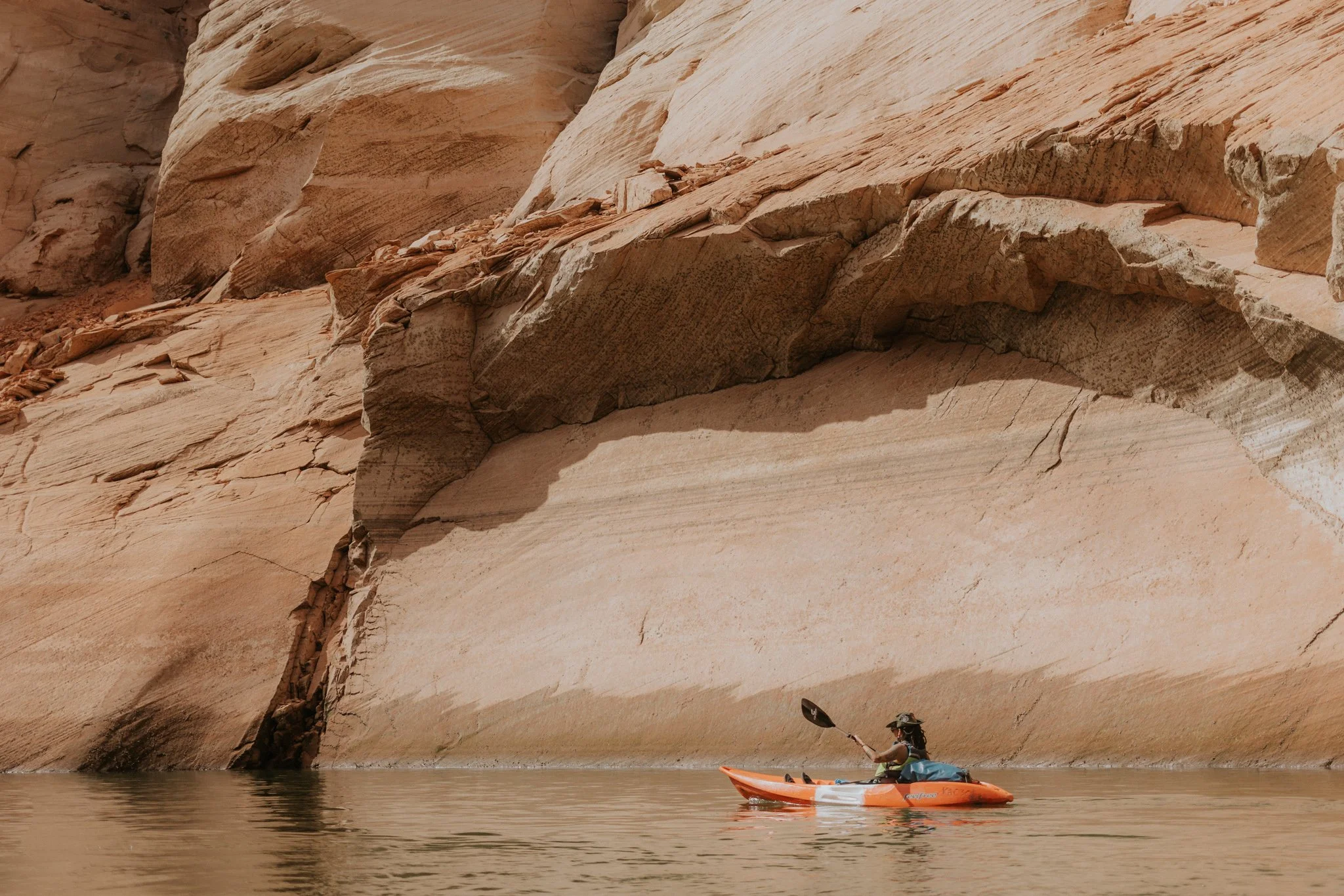 E+L_Lake_Powell_Elopement_011.jpg