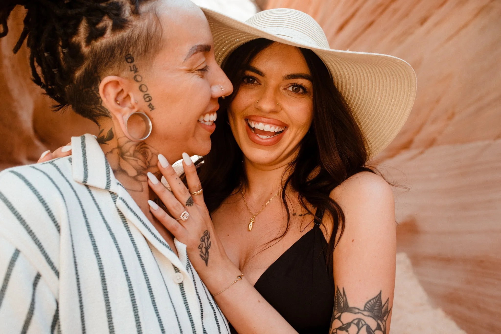 E+L_Lake_Powell_Elopement_025.jpg