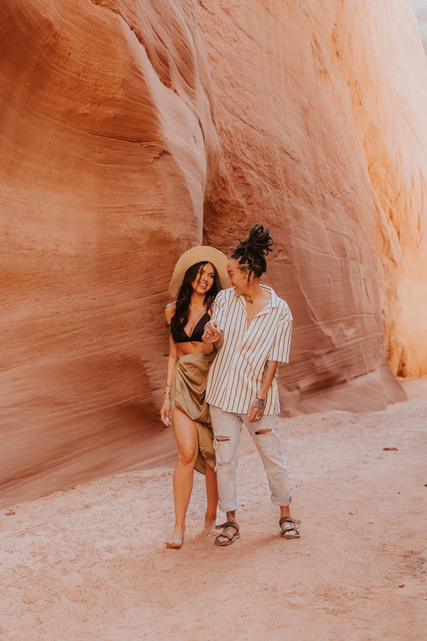E+L_Lake_Powell_Elopement_030.jpg