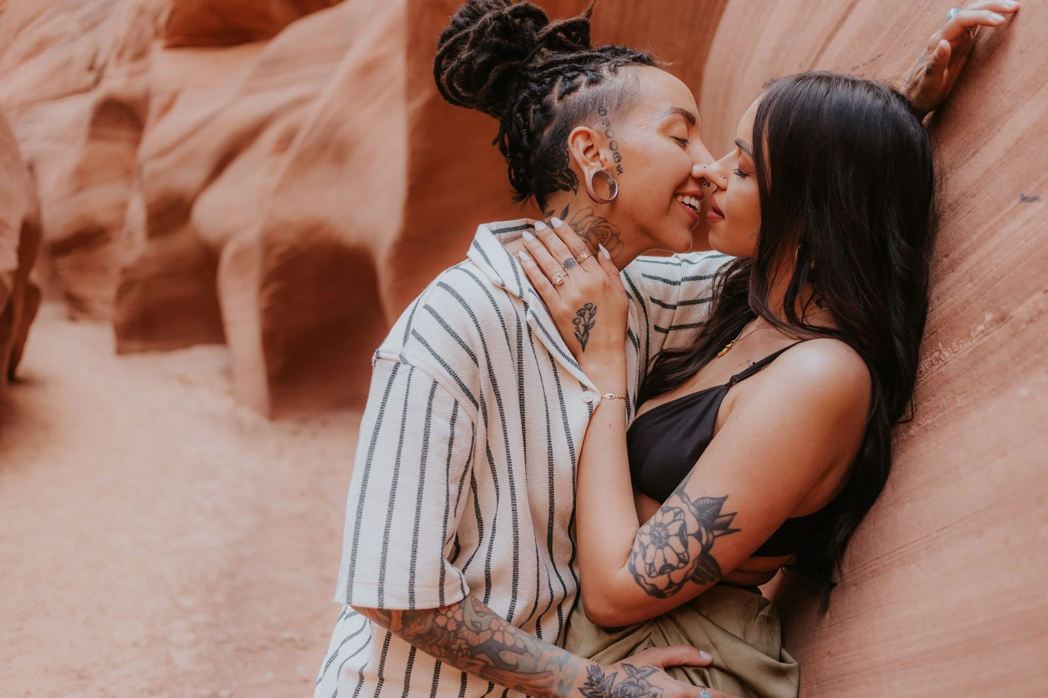 E+L_Lake_Powell_Elopement_056.jpg