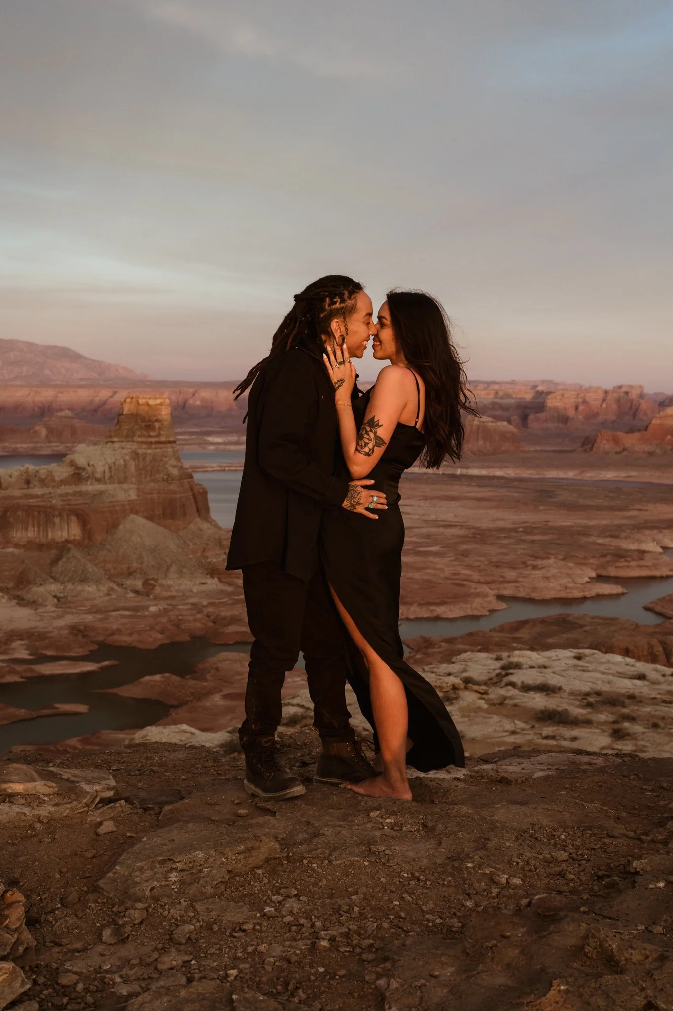 E+L_Lake_Powell_Elopement_080.jpg