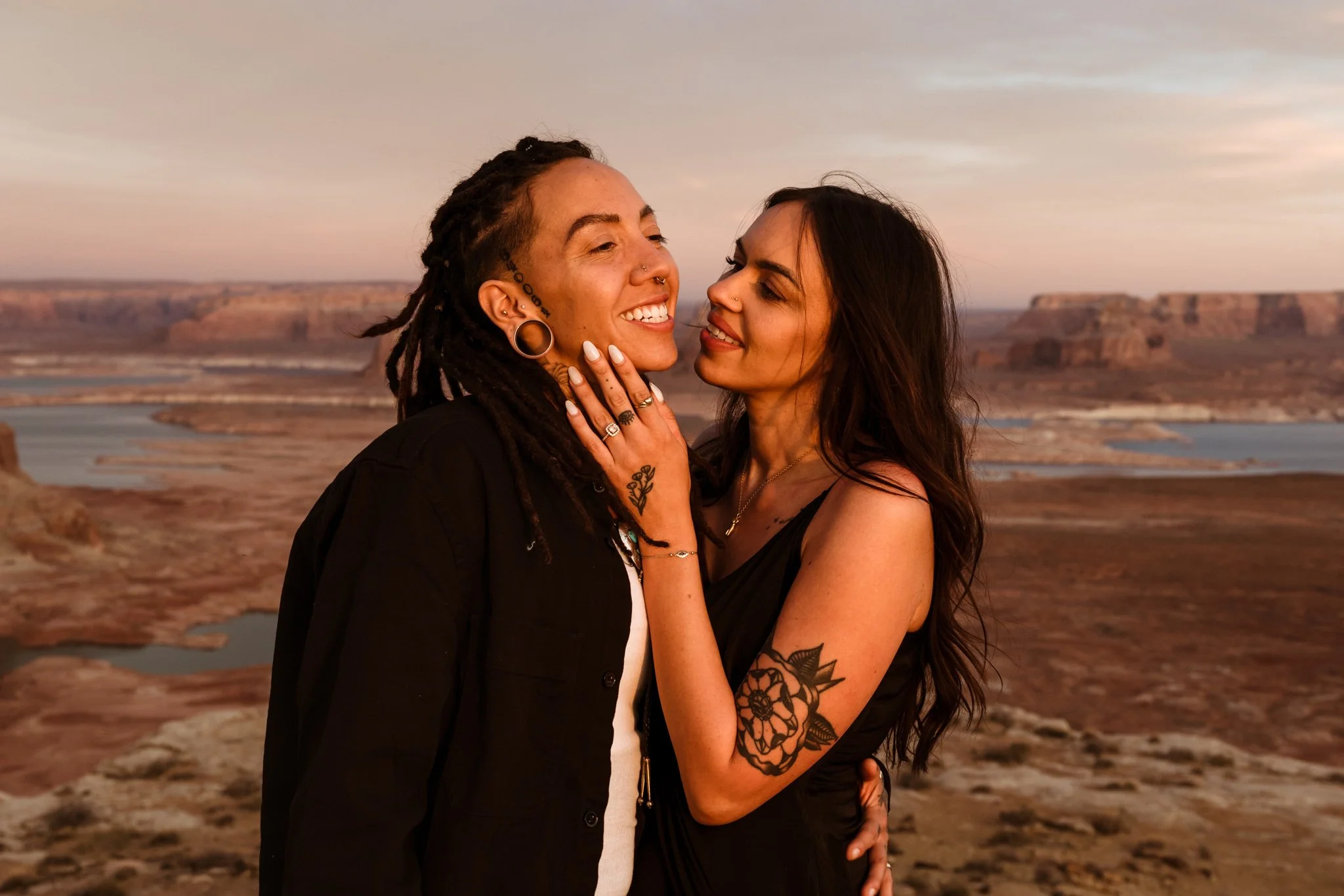 E+L_Lake_Powell_Elopement_083.jpg