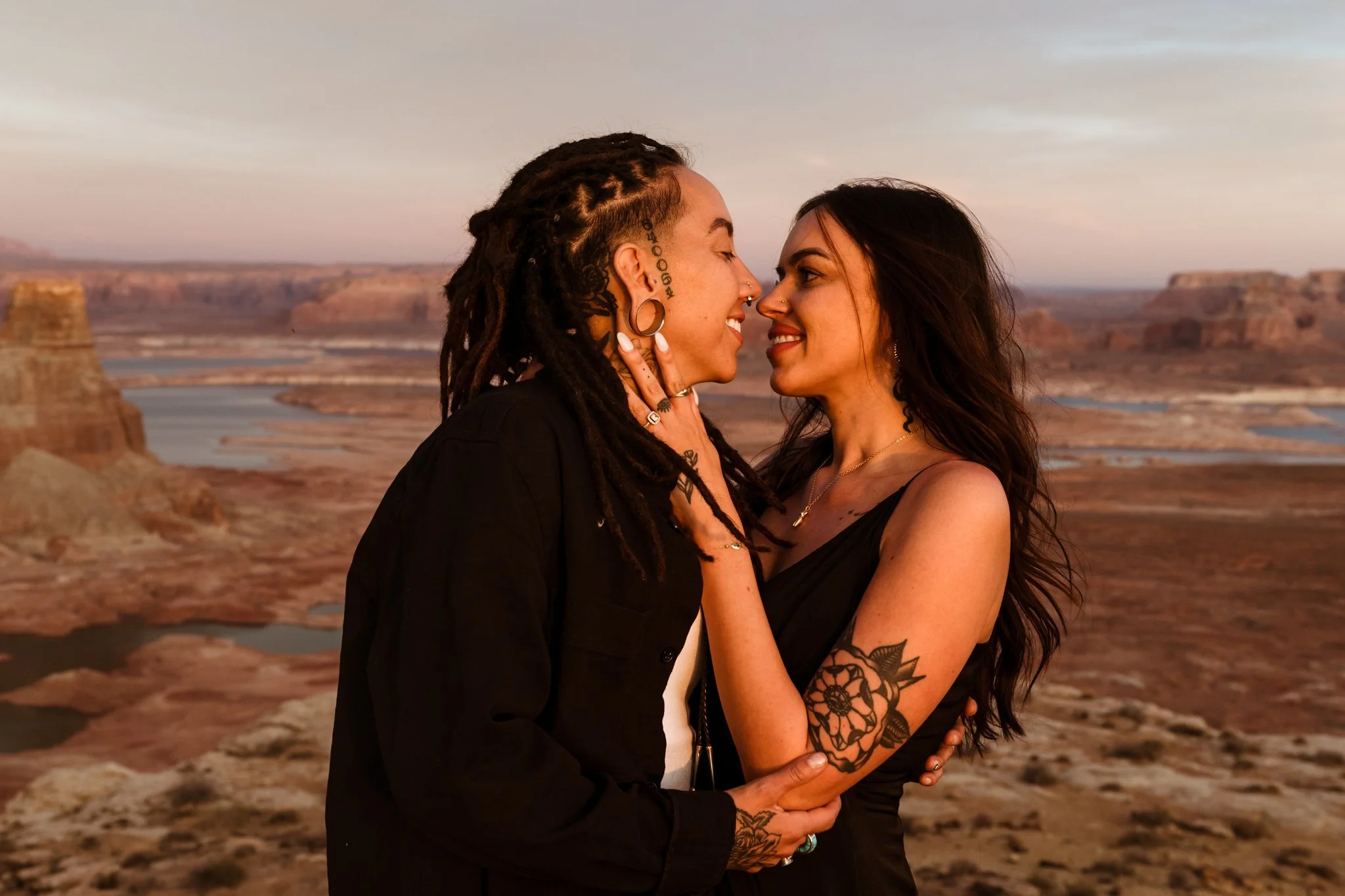 E+L_Lake_Powell_Elopement_084.jpg