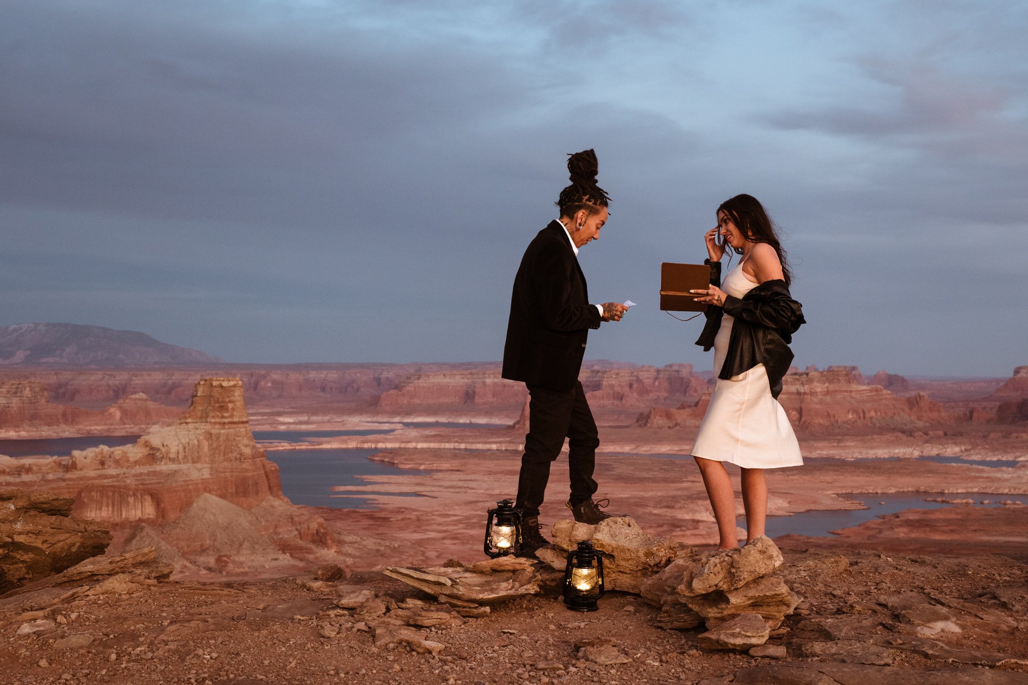 E+L_Lake_Powell_Elopement_097.jpg