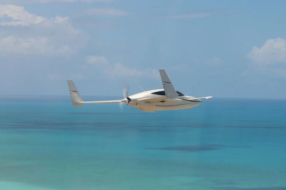 That's not the aircraft shadow over the water..really its not. photo courtesy of Veronica Hollingsworth