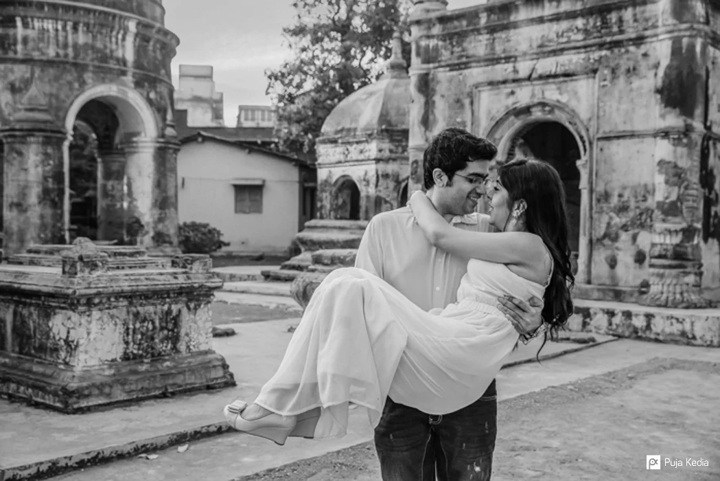 PujaKedia_Noopur&Vineet_-25-portrait.jpg