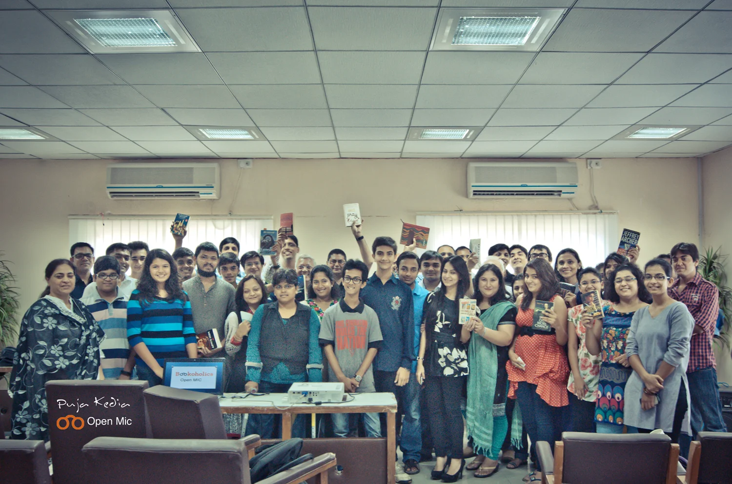 Bookoholics Open Mic – 26th Aug 2012 – Part I