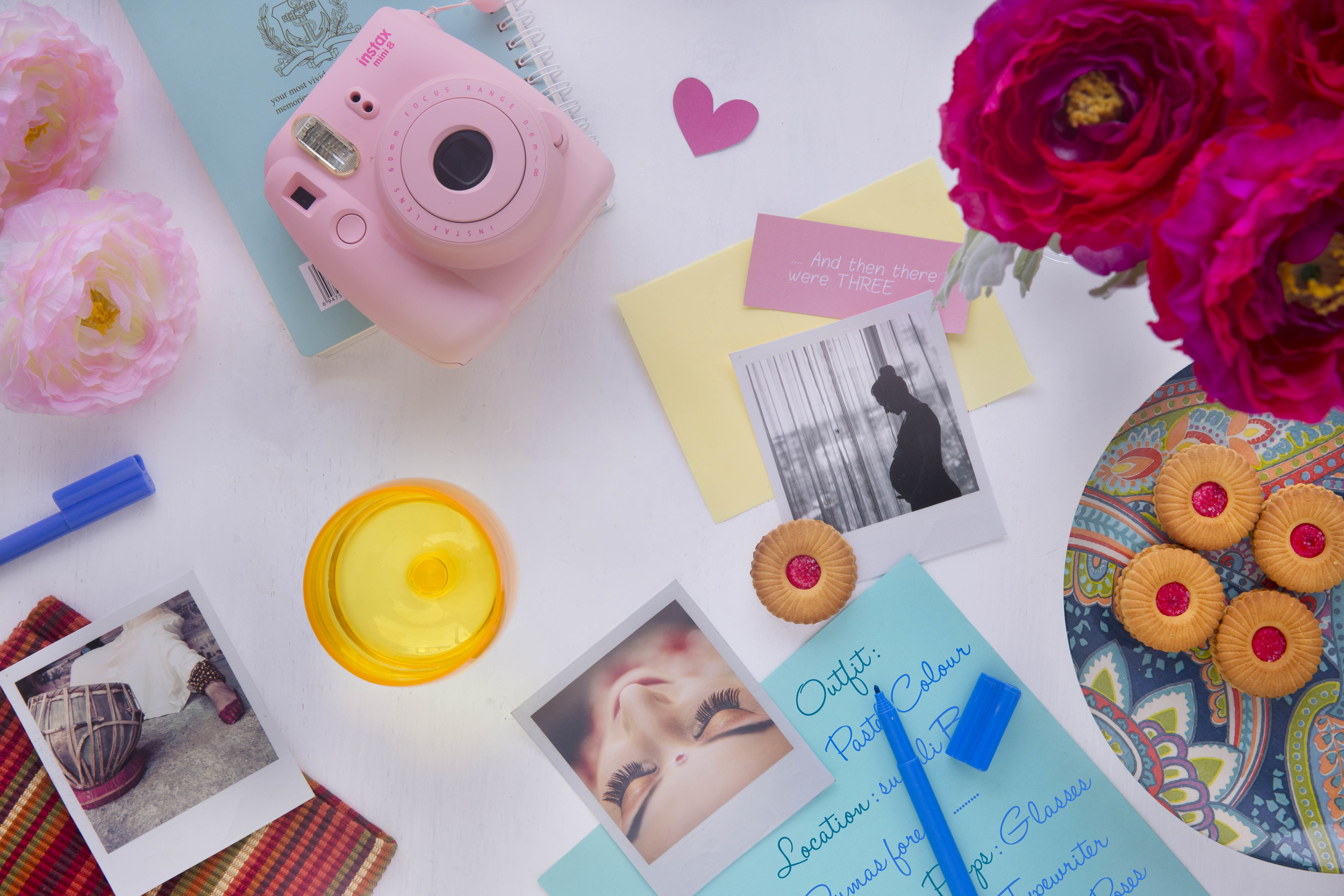 Portraits Desk