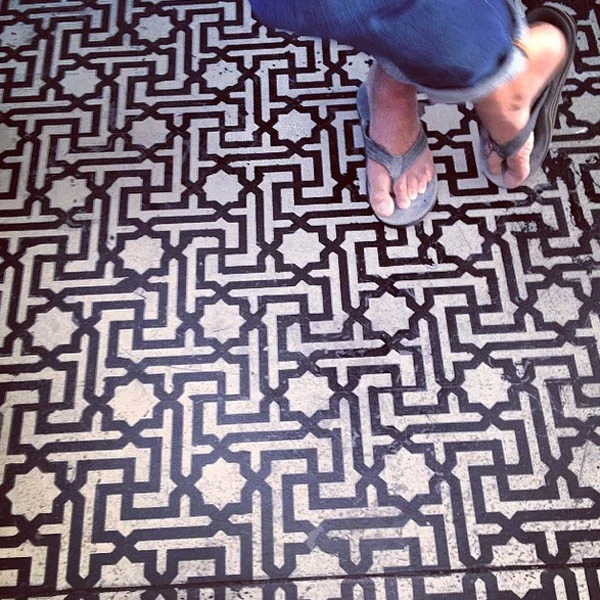 Graphic black and white floor in Venice, CA