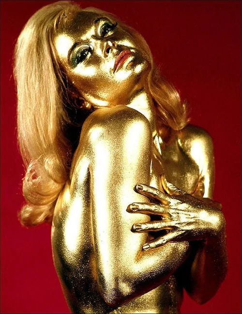 Shirley Eaton as Jill Masterson in Goldfinger (1964) via Pinterest
