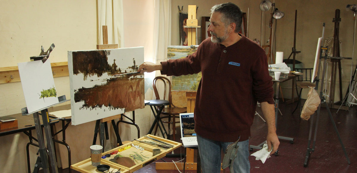 Roger Dale Brown begins a studio painting demo