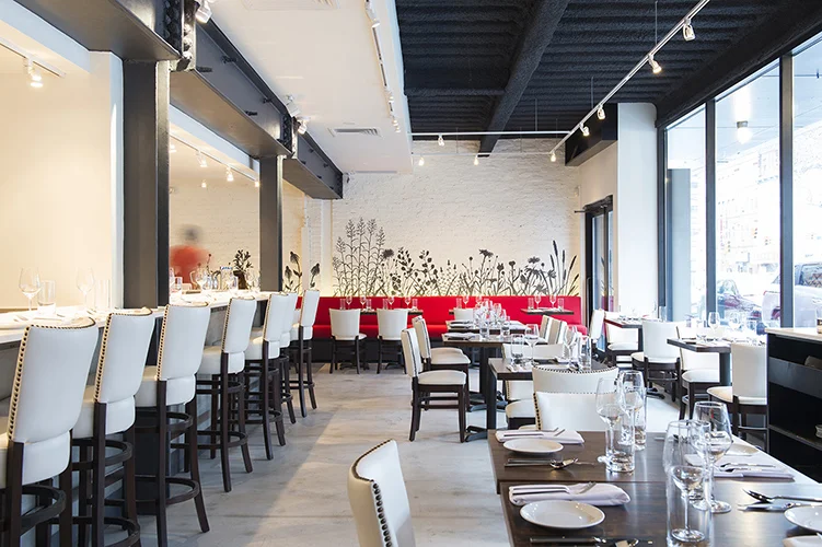 DiningRoom_1_150.jpg