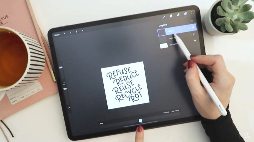 How to Animate Hand Lettering in Procreate: GIF and MP4