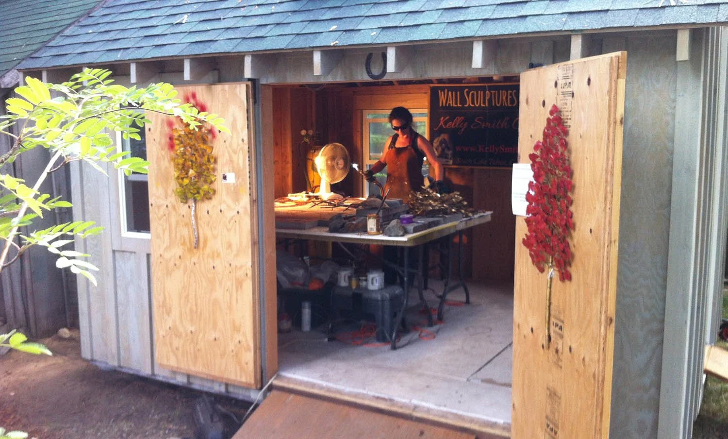 Cassidy-Kelly in Studio - Studio Tour 2014-banner2-1500px.jpg