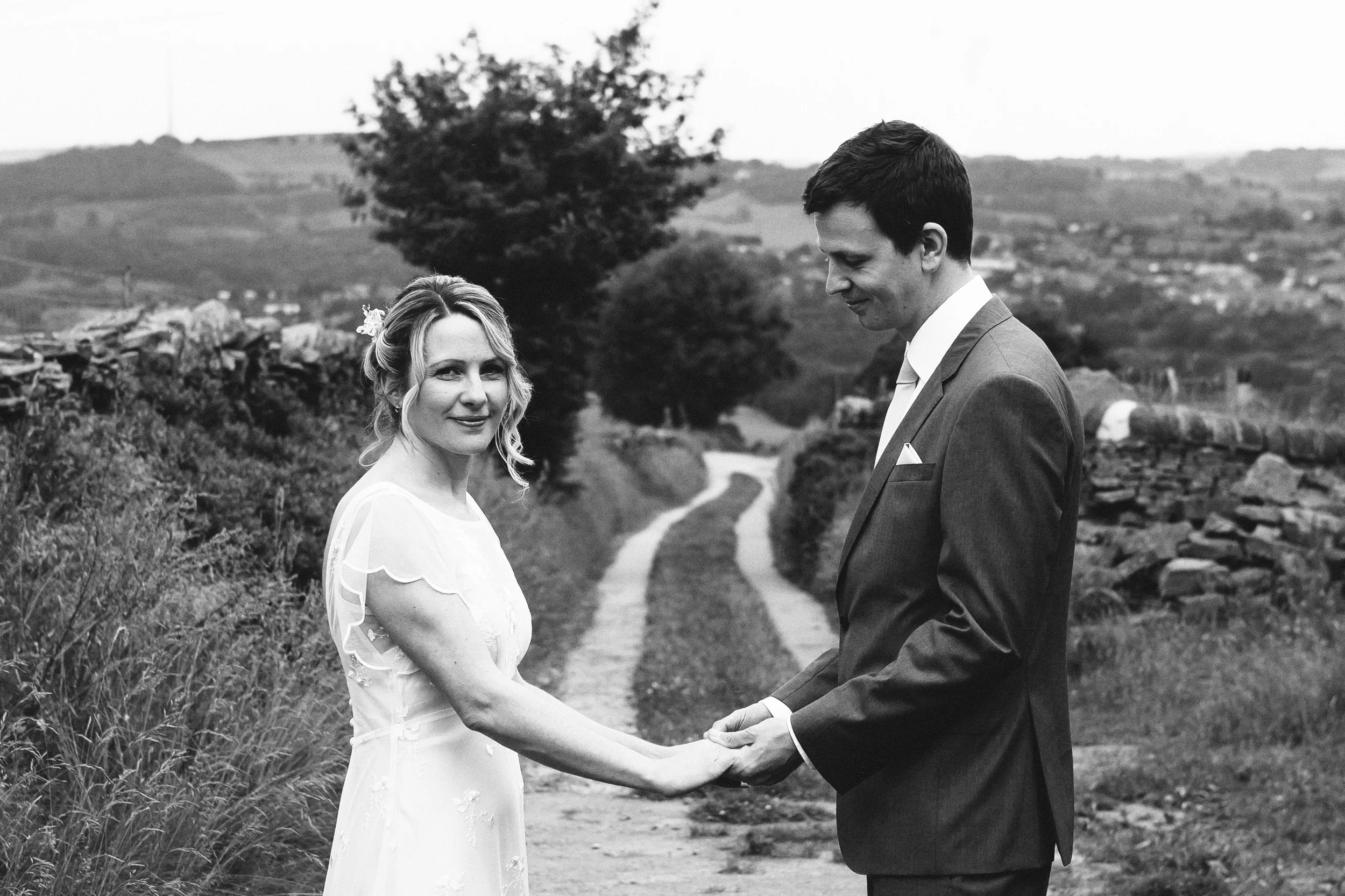 VictoriaBakerWeddingsClaire&Robert-69.jpg