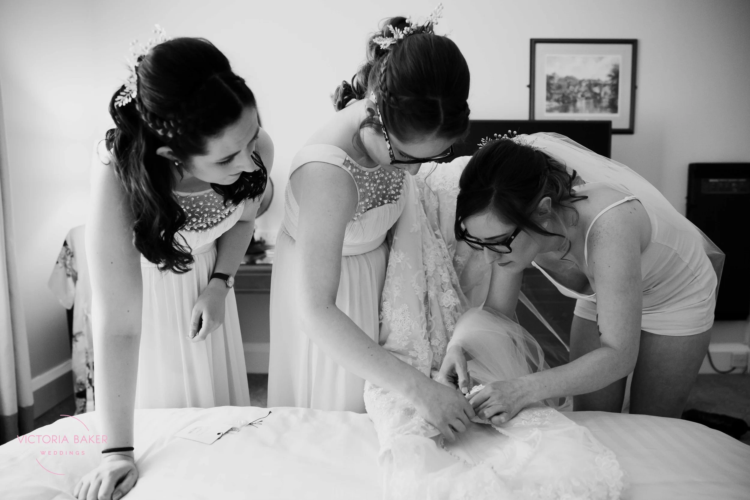 VICTORIABAKERWEDDINGSRebecca&ShaunHollinsHallWeddingPhotographer-101.jpg