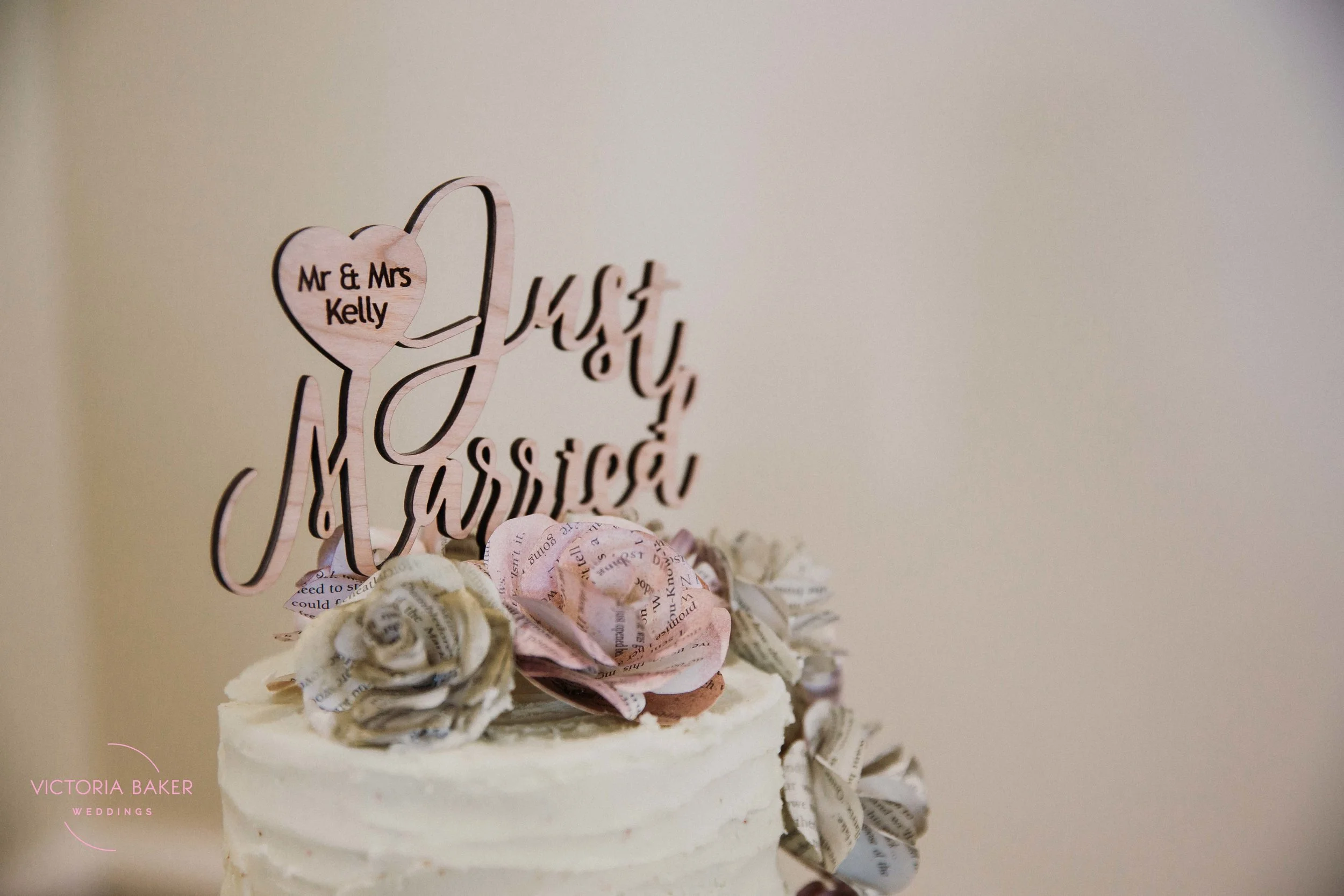 VICTORIABAKERWEDDINGSRebecca&ShaunHollinsHallWeddingPhotographer-380.jpg