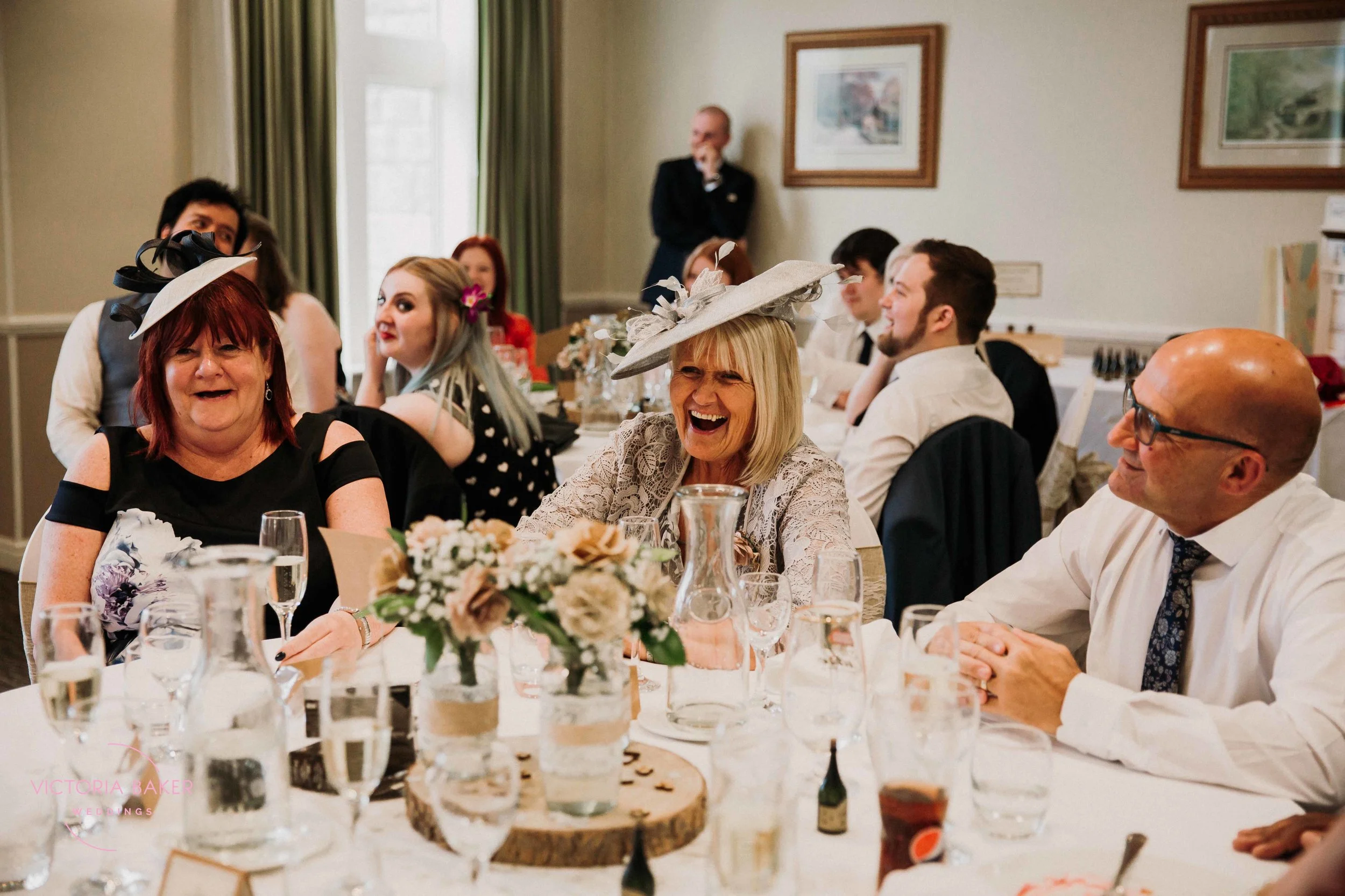 VICTORIABAKERWEDDINGSRebecca&ShaunHollinsHallWeddingPhotographer-435.jpg