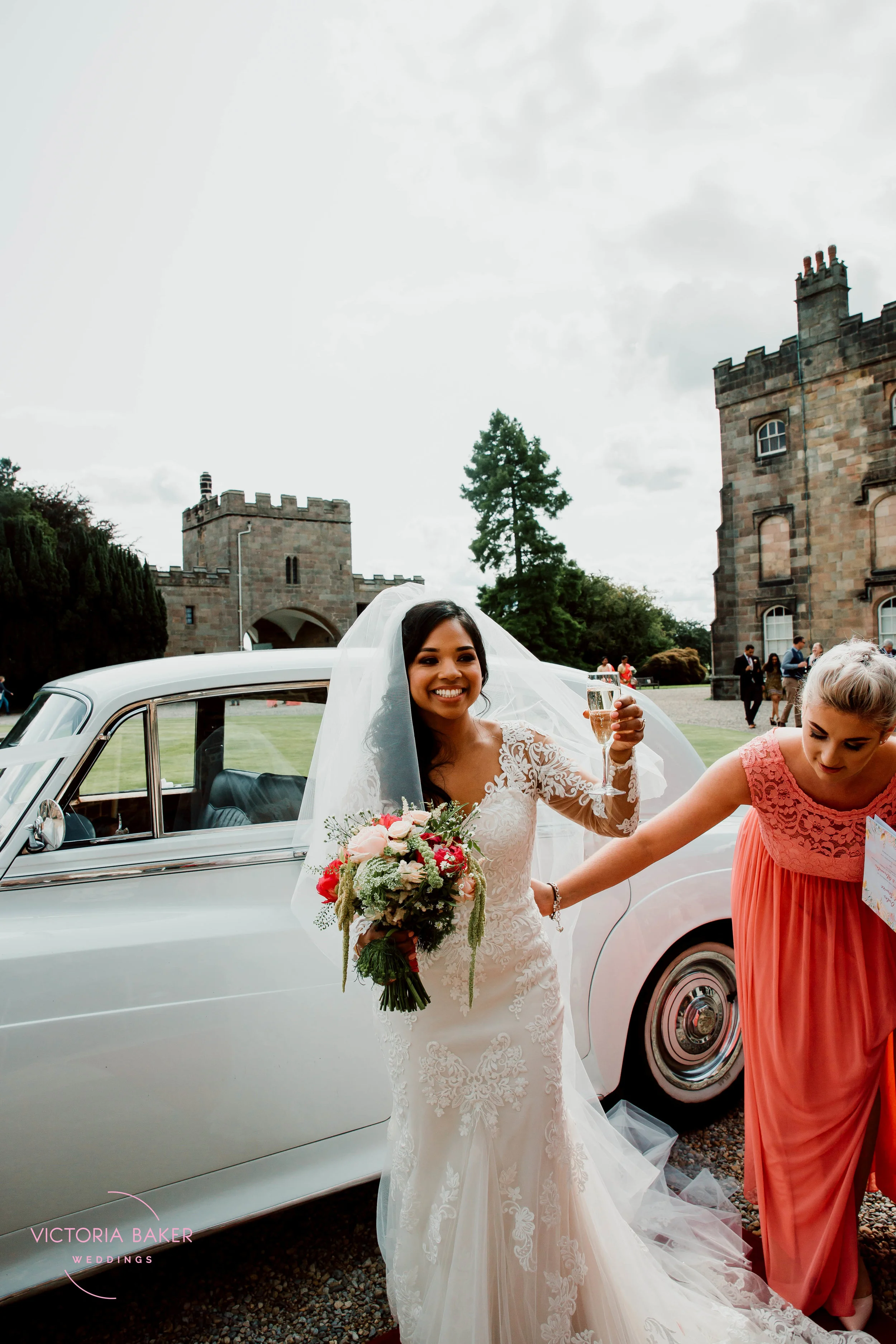 VICTORIABAKERWEDDINGSOlivia&AlexRipleyCastleWeddingPhotography-302.jpg