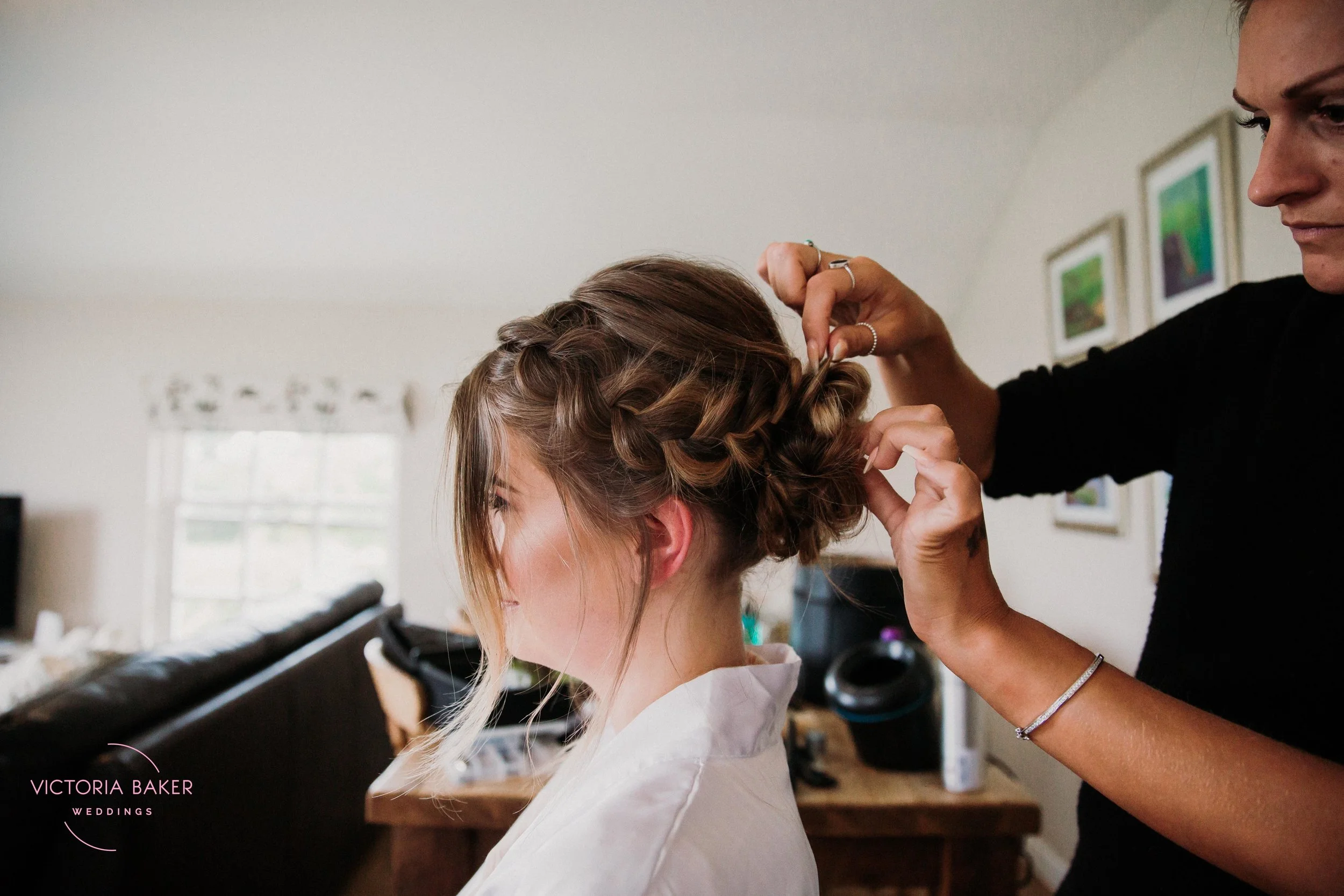 VICTORIABAKERWEDDINGSAbby&MattBarmbyfieldBarnWeddingPhotographer-53.jpg