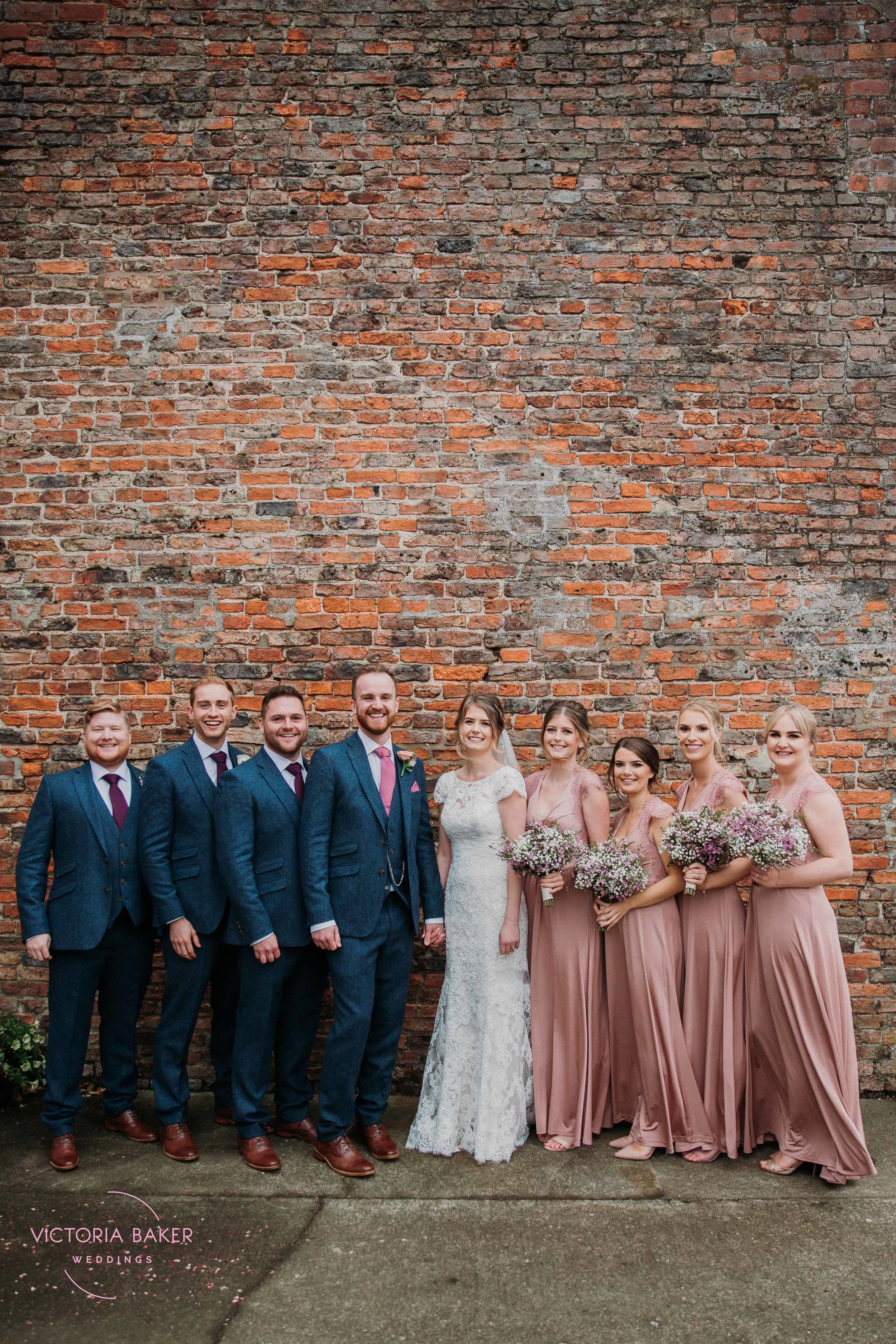 VICTORIABAKERWEDDINGSAbby&MattBarmbyfieldBarnWeddingPhotographer-316.jpg