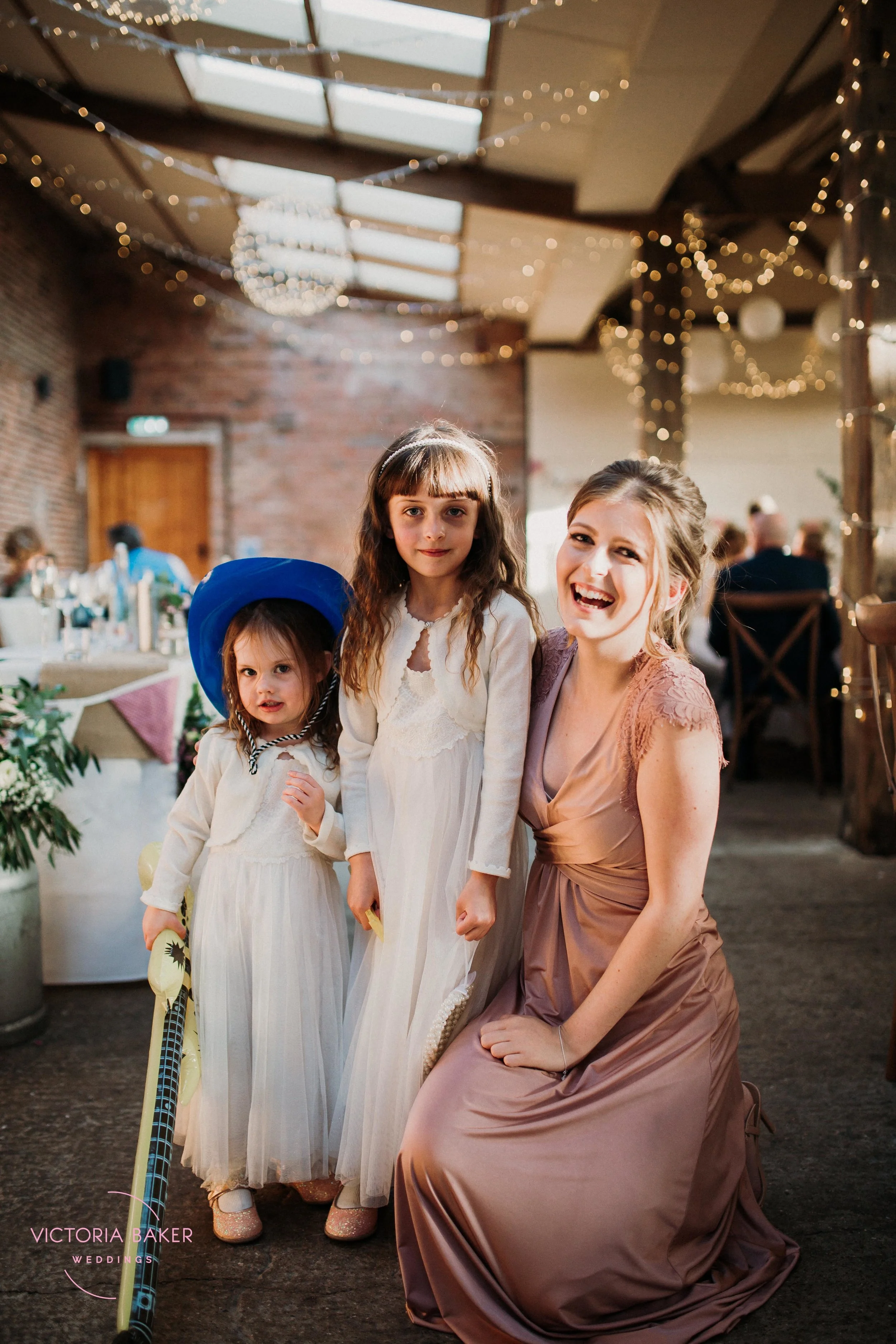 VICTORIABAKERWEDDINGSAbby&MattBarmbyfieldBarnWeddingPhotographer-534.jpg