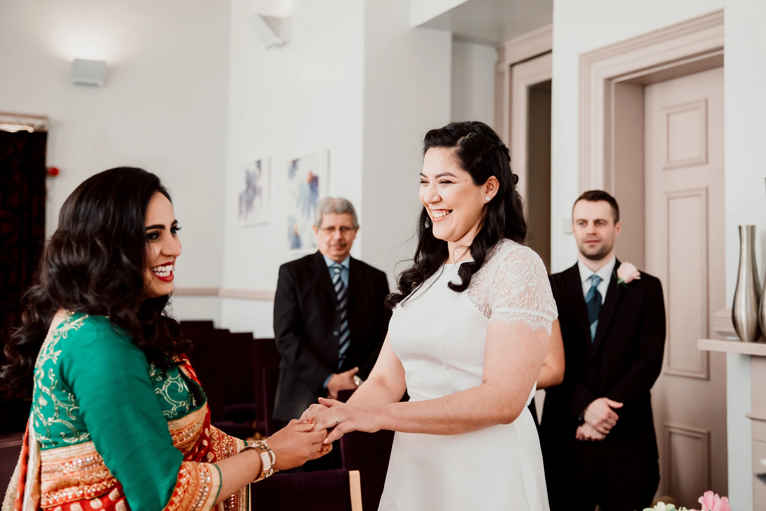 VICTORIABAKERWEDDINGSMonica&KirranLeedsTownHallWedding-81.jpg